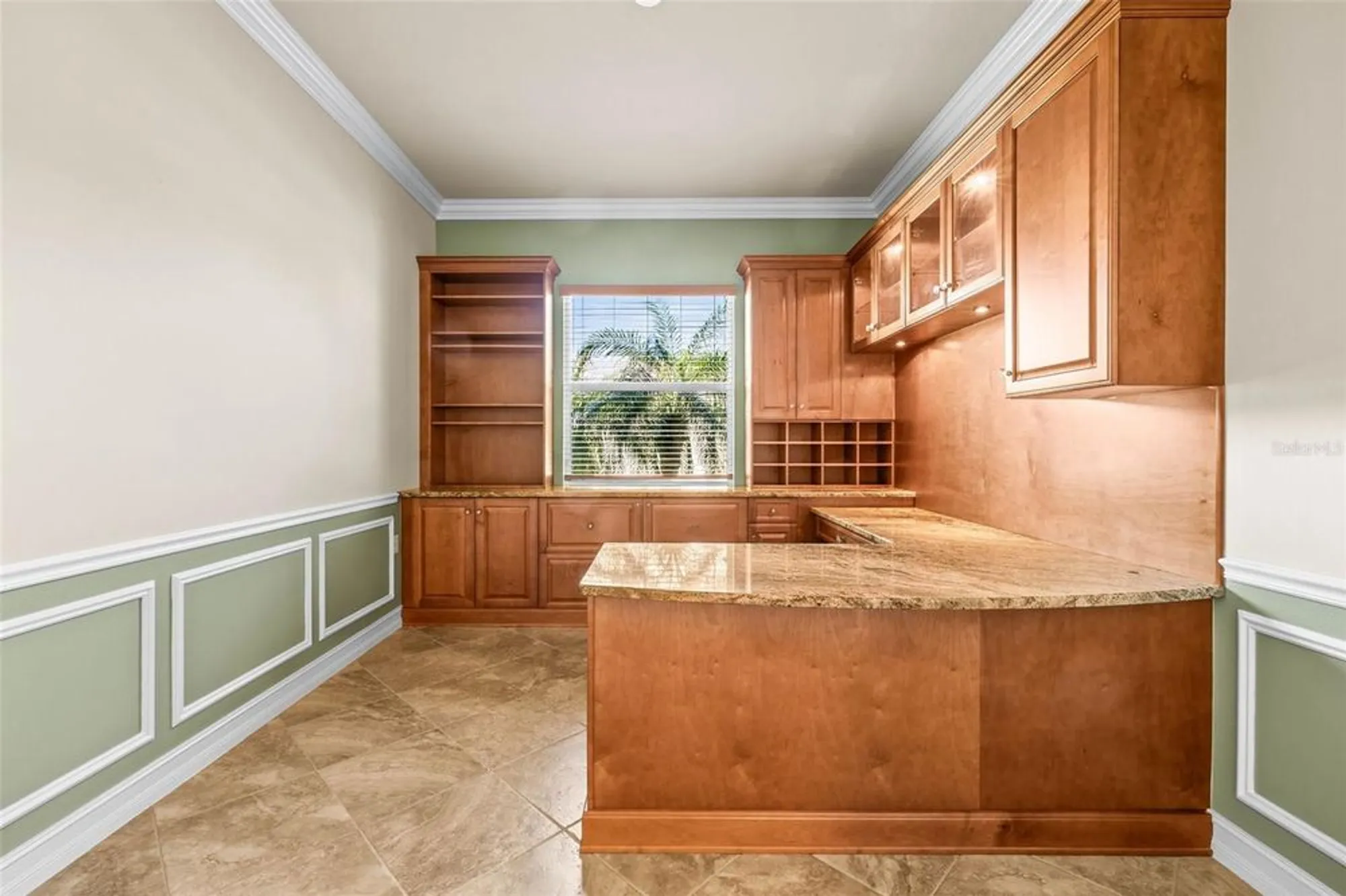 Property Slideshow image 9 of 88 | 5073 stone harbor cir, Wimauma, FL, 33598