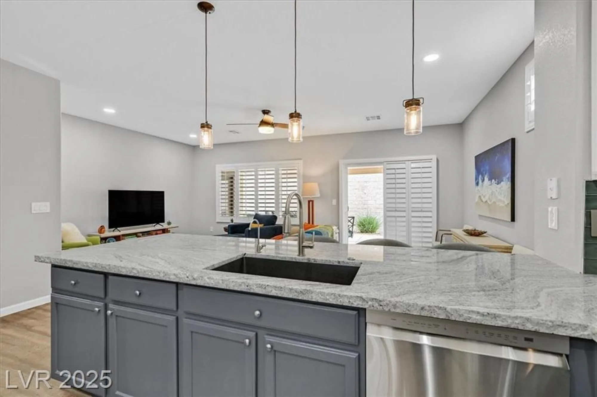 Property Slideshow image 9 of 43 | 2208 sawtooth mountain dr, Henderson, NV, 89044