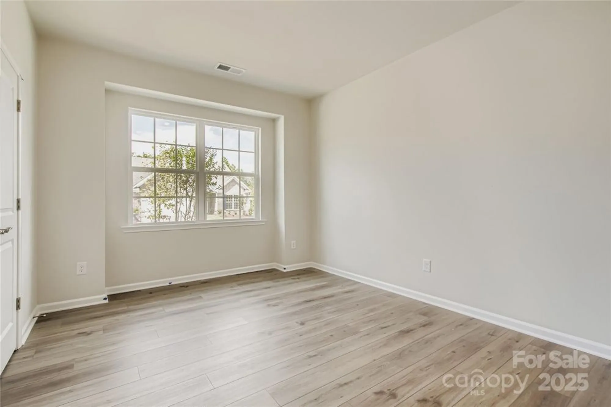 Property Slideshow image 10 of 18 | 2843 morning song way, Lancaster, SC, 29720