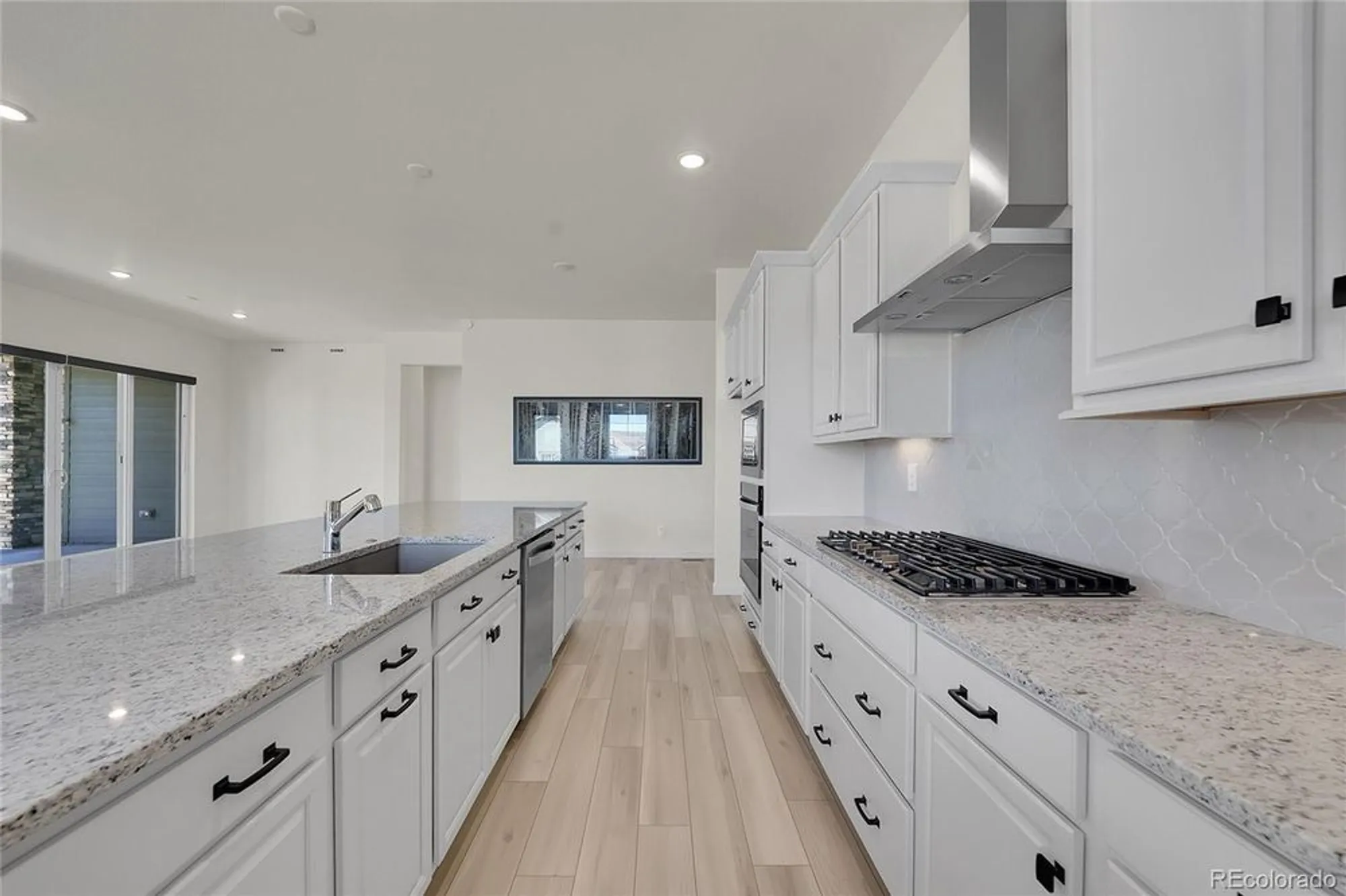 Property Slideshow image 15 of 44 | 8538 s quatar st, Aurora, CO, 80016