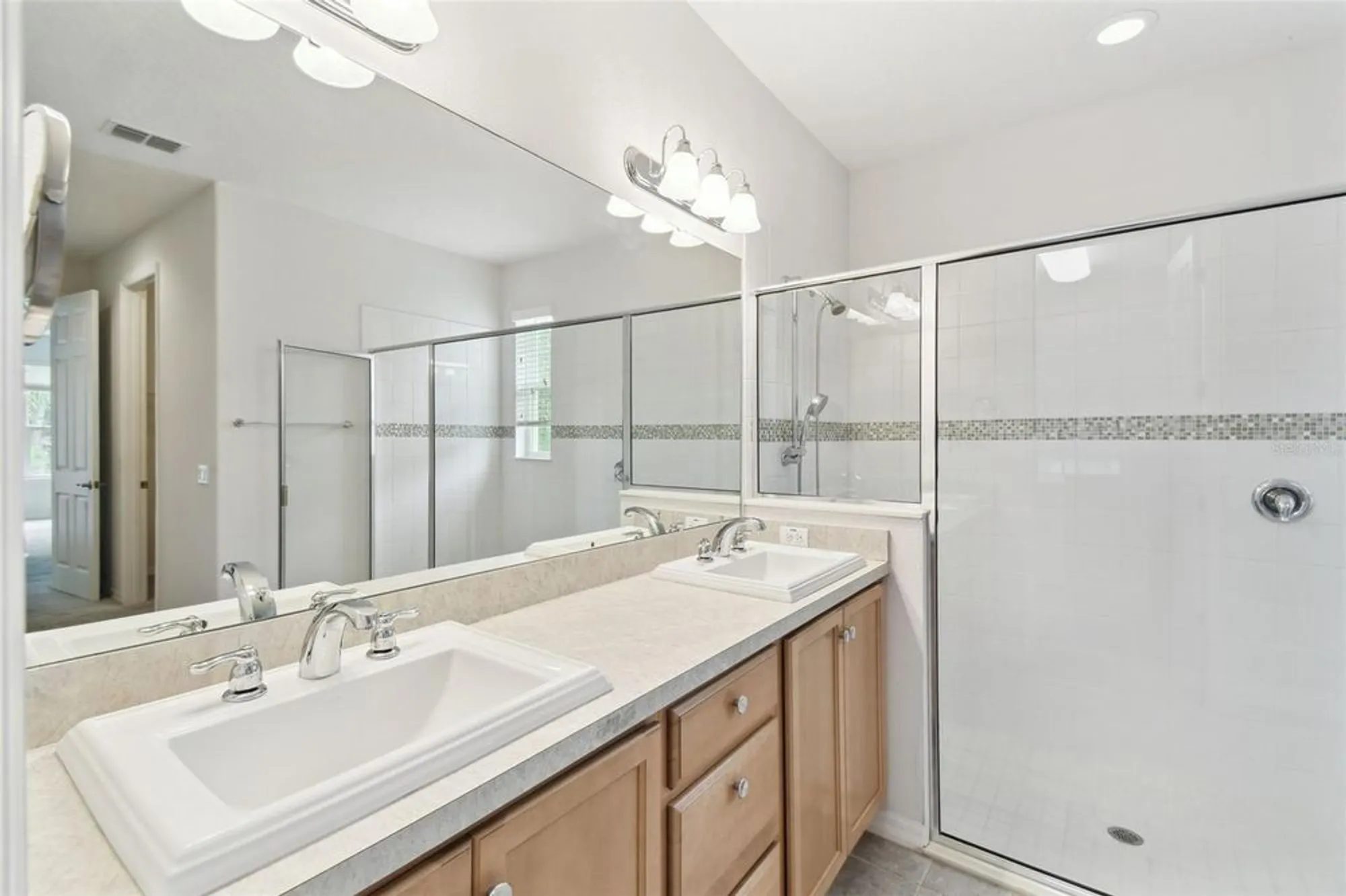 Property Slideshow image 20 of 54 | 726 irvine ranch rd, Kissimmee, FL, 34759