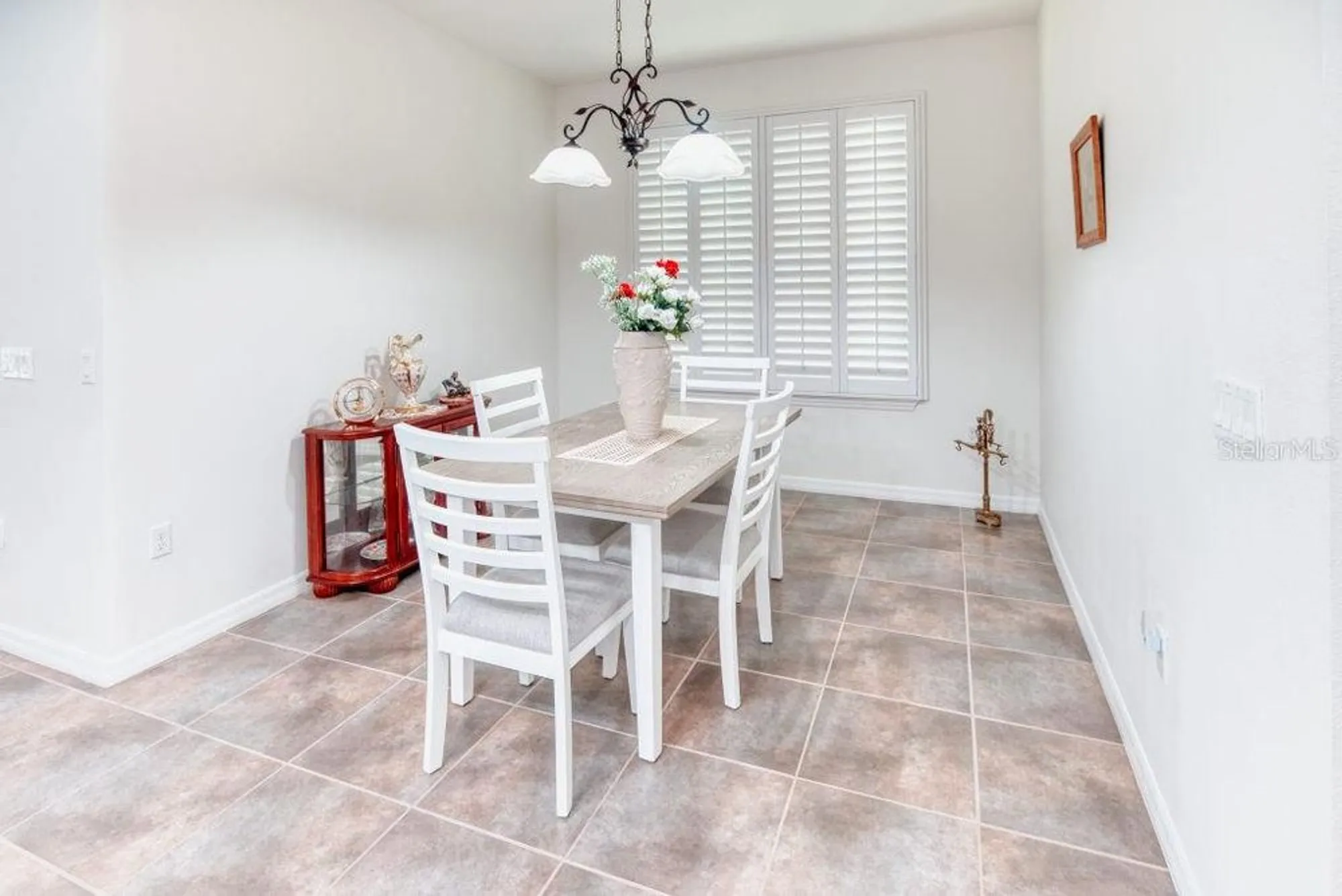 Property Slideshow image 14 of 43 | 3432 fallbrook dr, Poinciana, FL, 34759