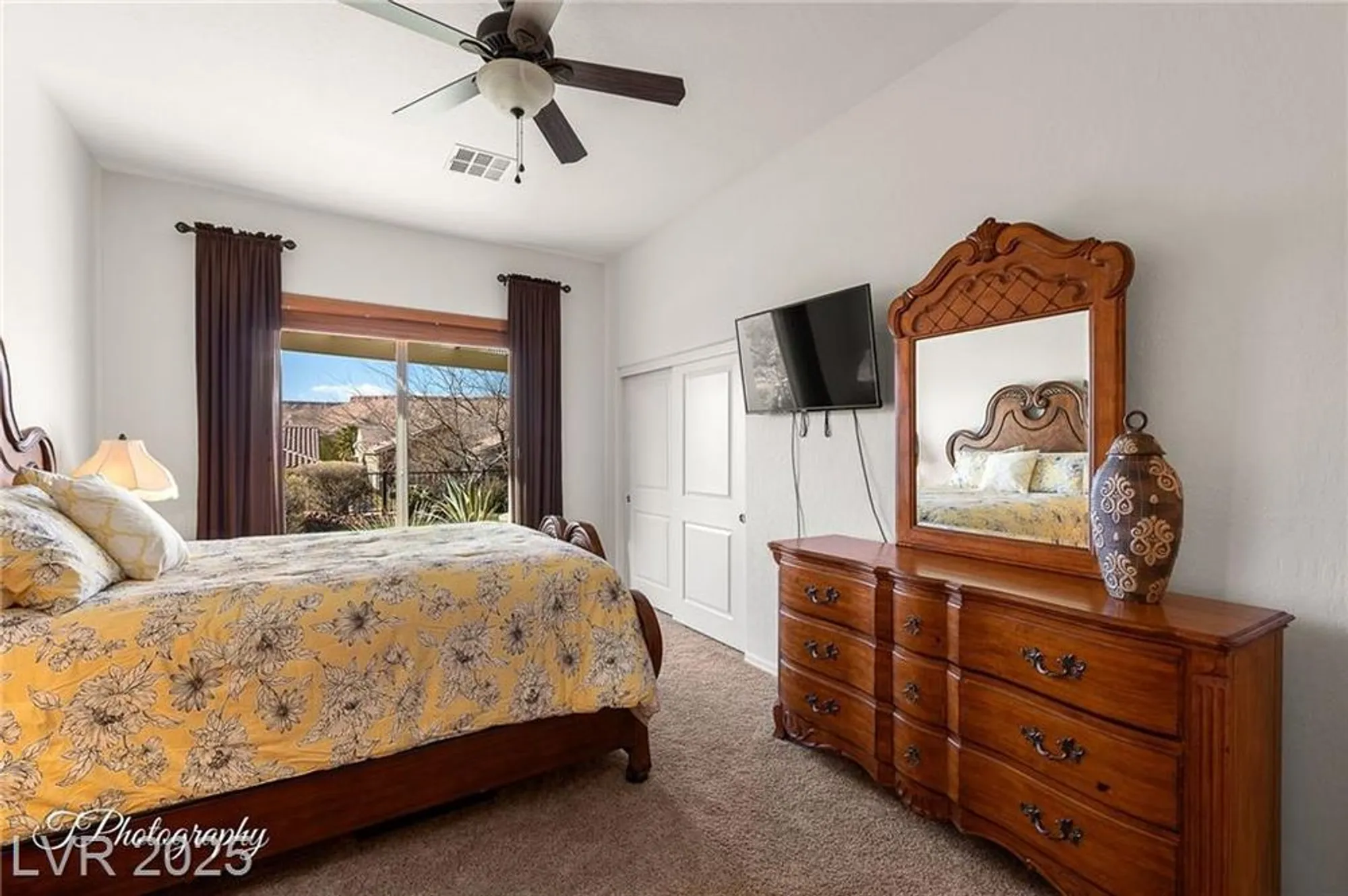 Property Slideshow image 24 of 46 | 993 starlight terrace way, Mesquite, NV, 89034