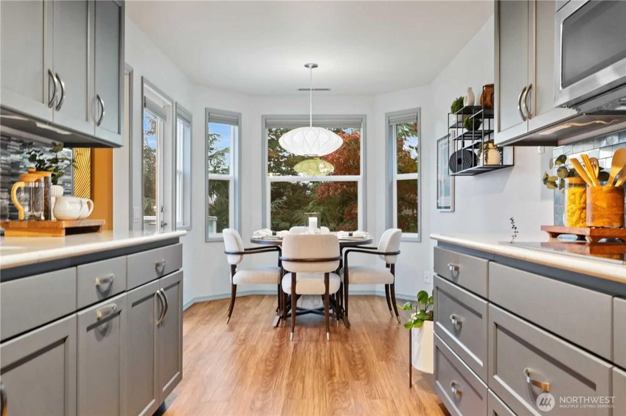 Property Slideshow image 10 of 27 | 22551 se 42nd ct # 2213, Issaquah, WA, 98029