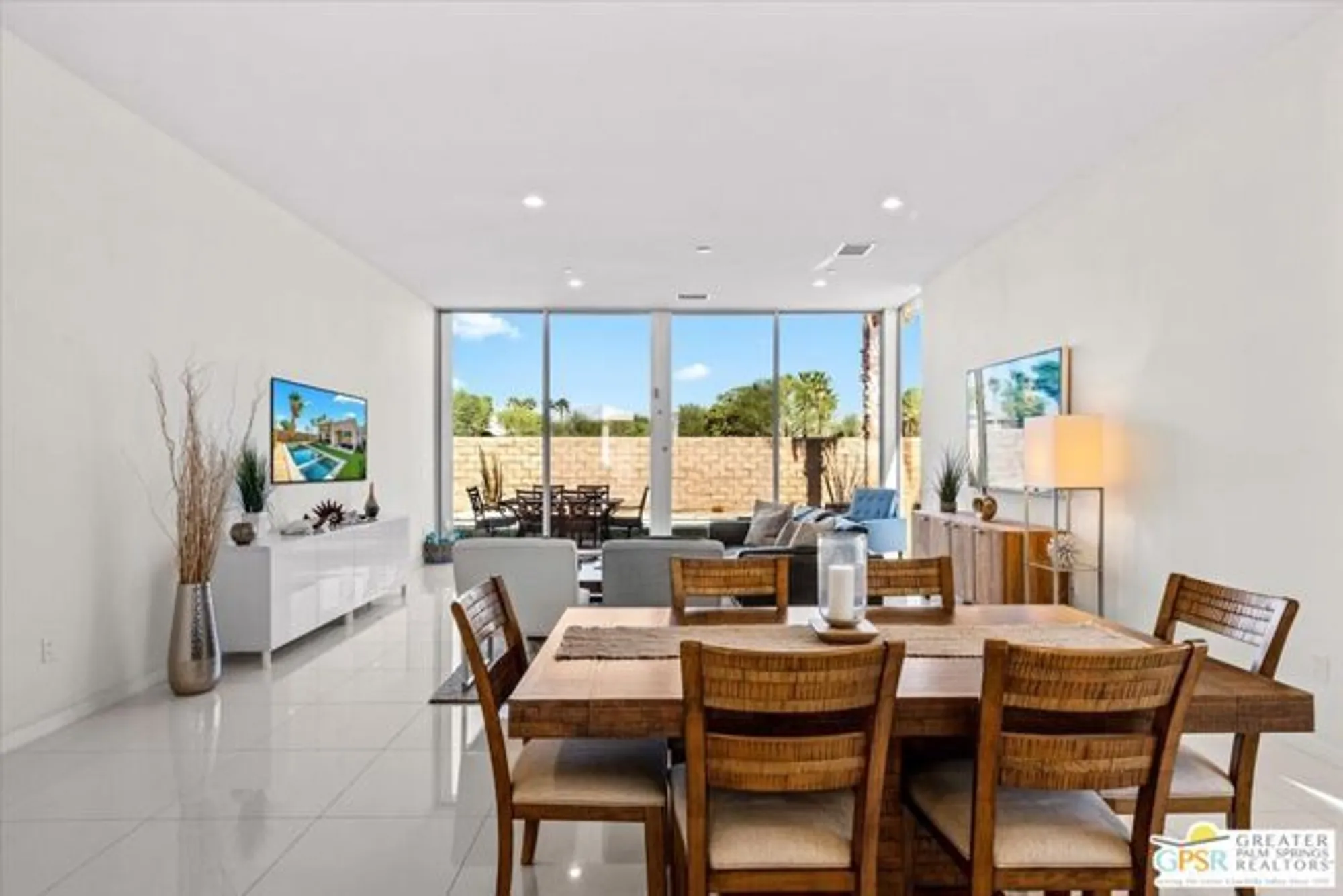 Property Slideshow image 14 of 43 | 4651 kellogg way, Palm Springs, CA, 92262