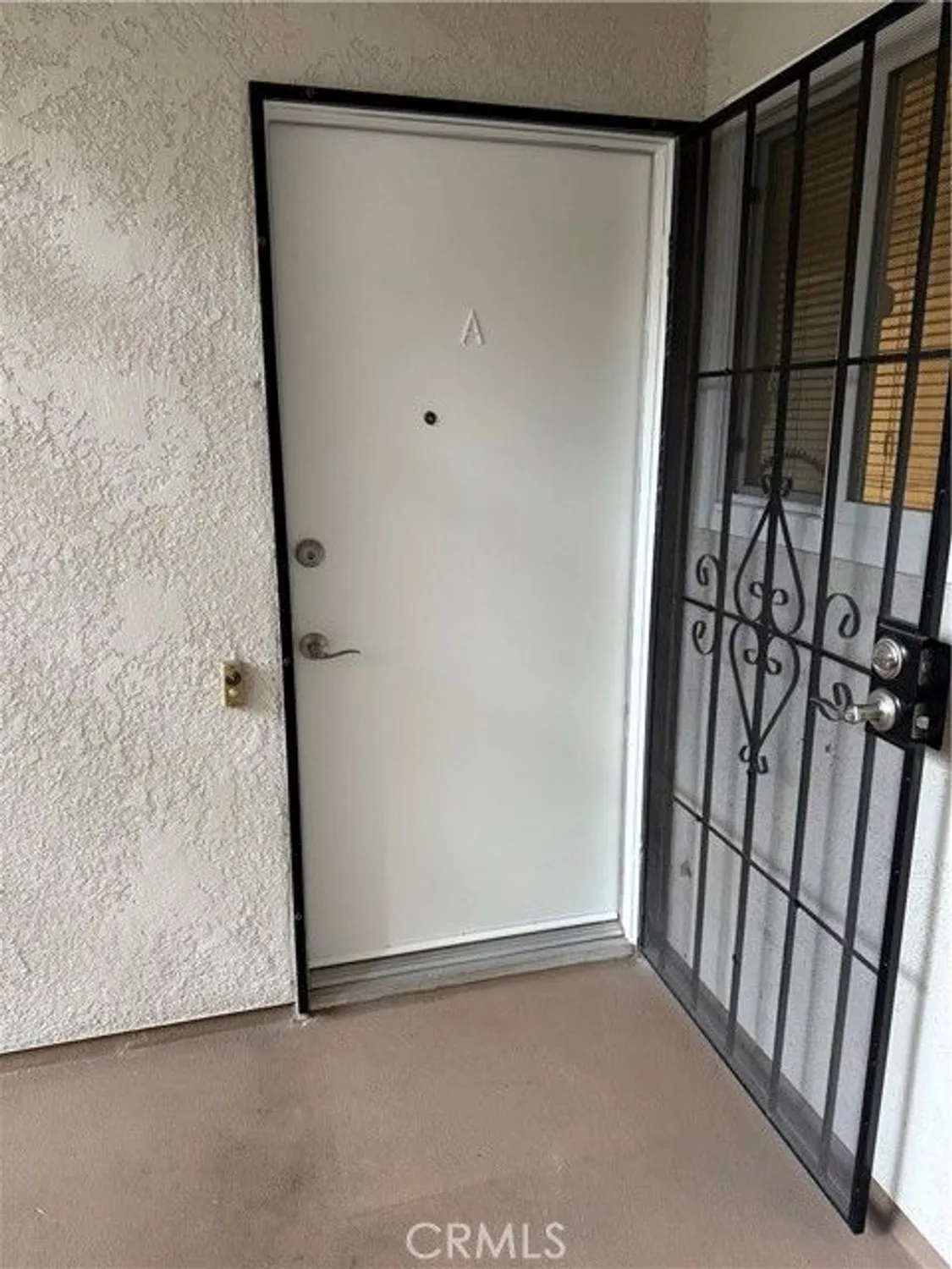 Property Slideshow image 2 of 6 | 2290 via puerta a, Laguna Woods, CA, 92637