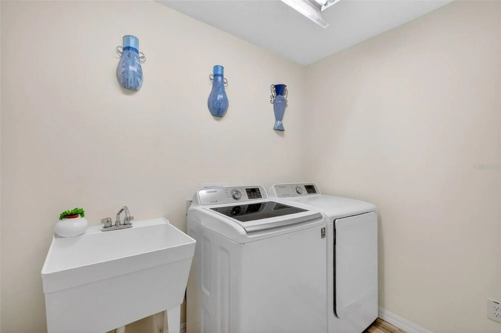 Property Slideshow image 28 of 37 | 2973 kramer ct, The Villages, FL, 32163