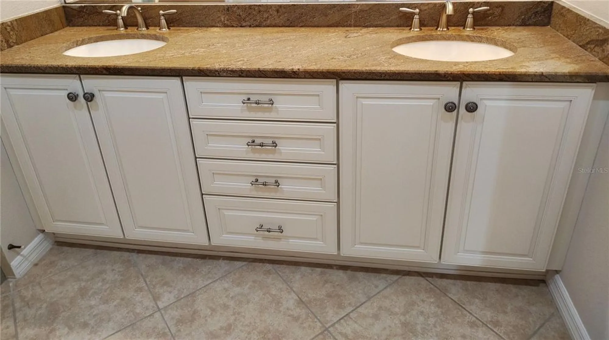 Property Slideshow image 30 of 84 | 1264 riverscape st b, Bradenton, FL, 34208