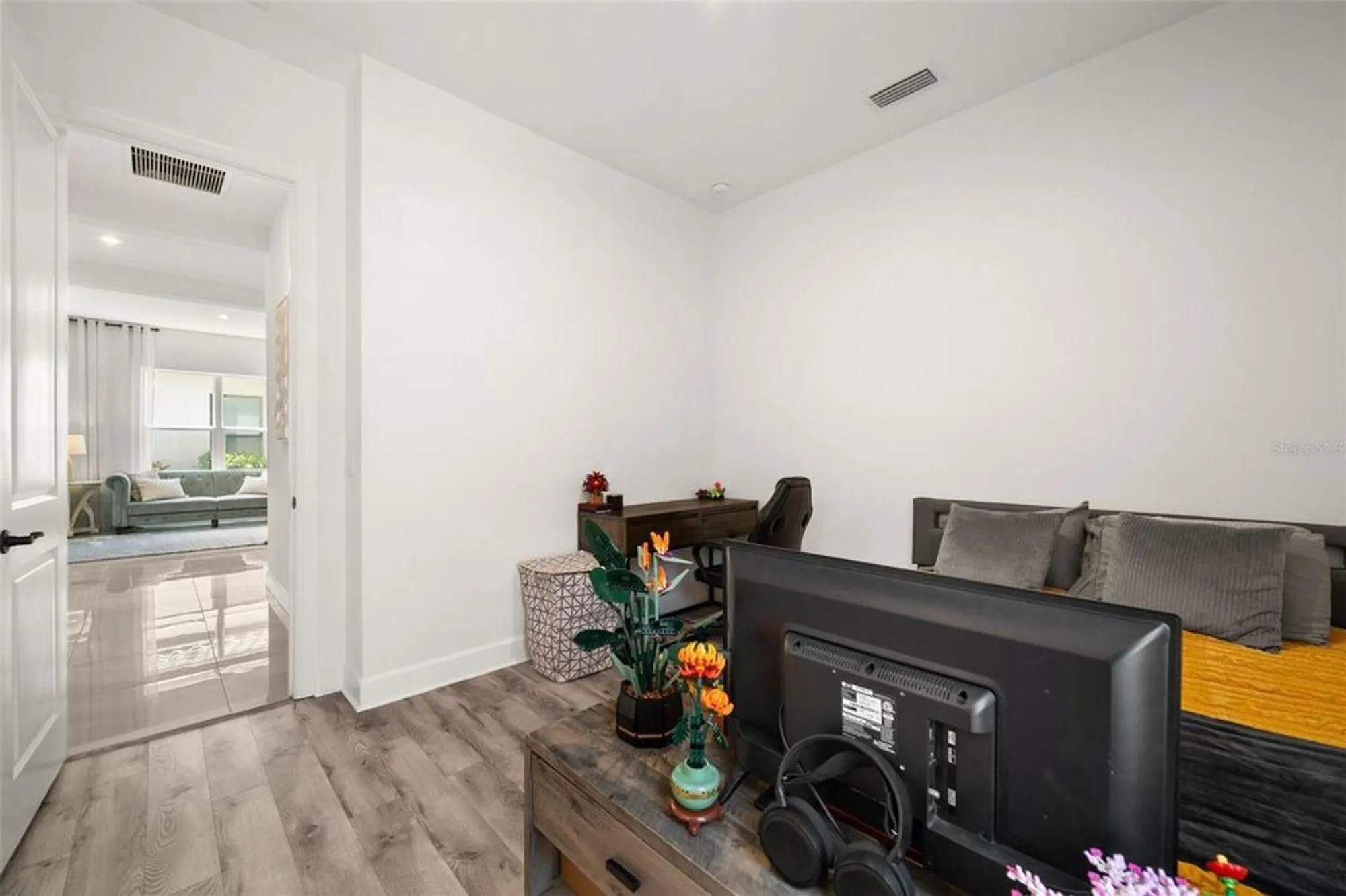 Property Slideshow image 21 of 50 | 6266 mesa gln, Bradenton, FL, 34203