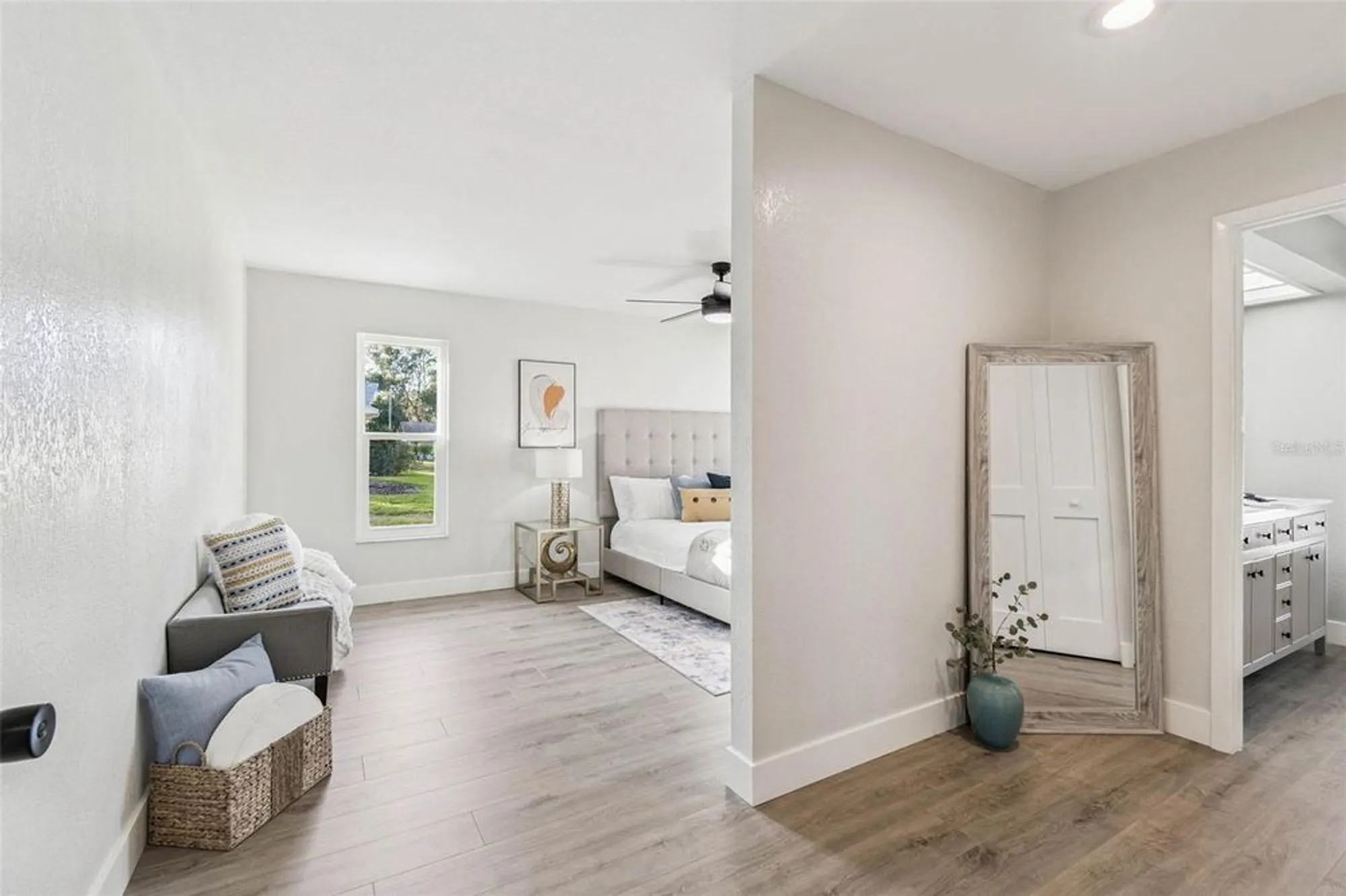 Property Slideshow image 22 of 70 | 3116 brunswick cir, Palm Harbor, FL, 34684