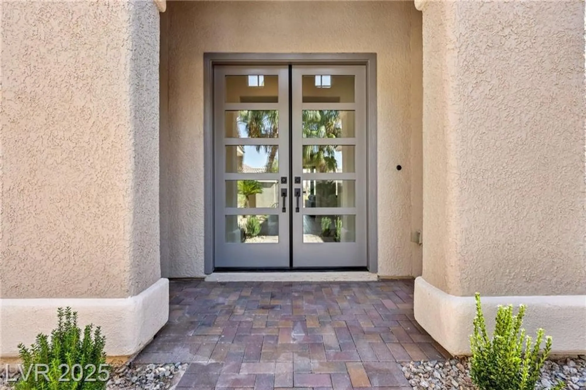Property Slideshow image 10 of 96 | 10480 premia pl, Las Vegas, NV, 89135