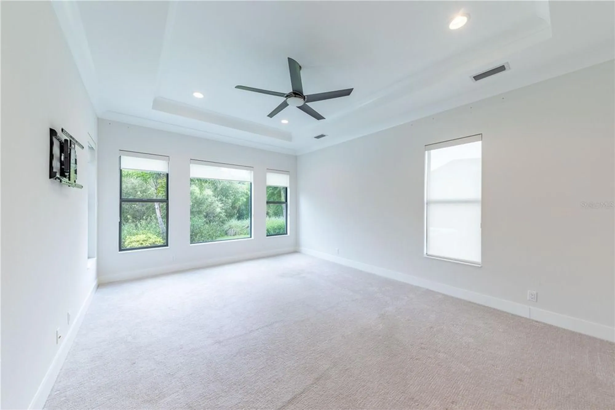 Property Slideshow image 31 of 63 | 5408 greenbrook dr, Sarasota, FL, 34238