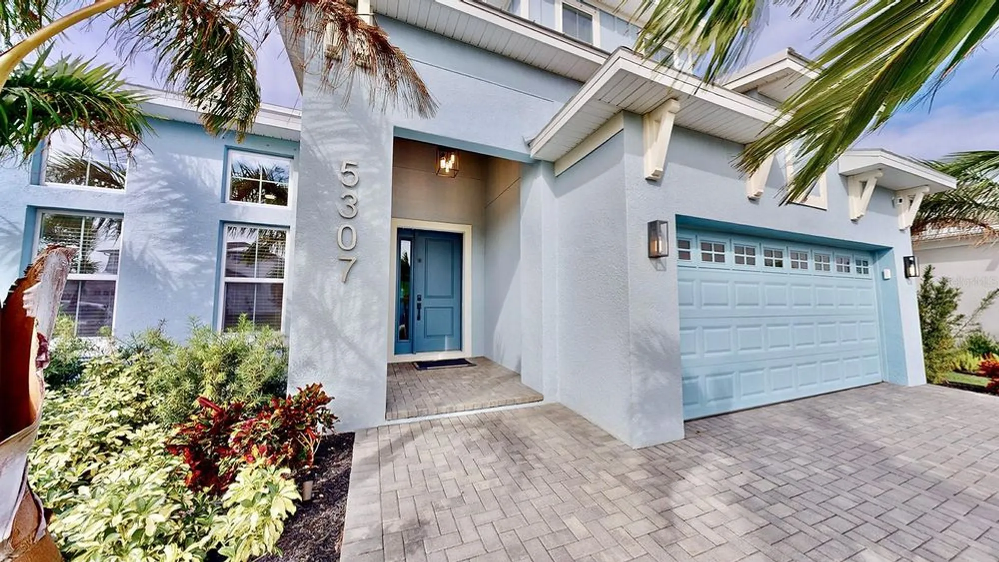 Property Slideshow image 2 of 56 | 5307 wishing arch dr, Apollo Beach, FL, 33572