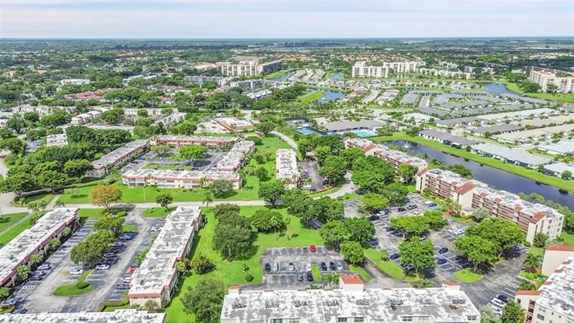 Property Slideshow image 36 of 42 | 23 abbey ln 202, Delray Beach, FL, 33446