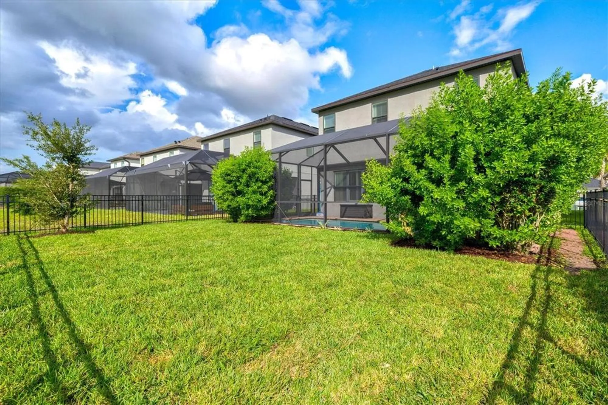 Property Slideshow image 62 of 95 | 5458 summit gln, Bradenton, FL, 34203