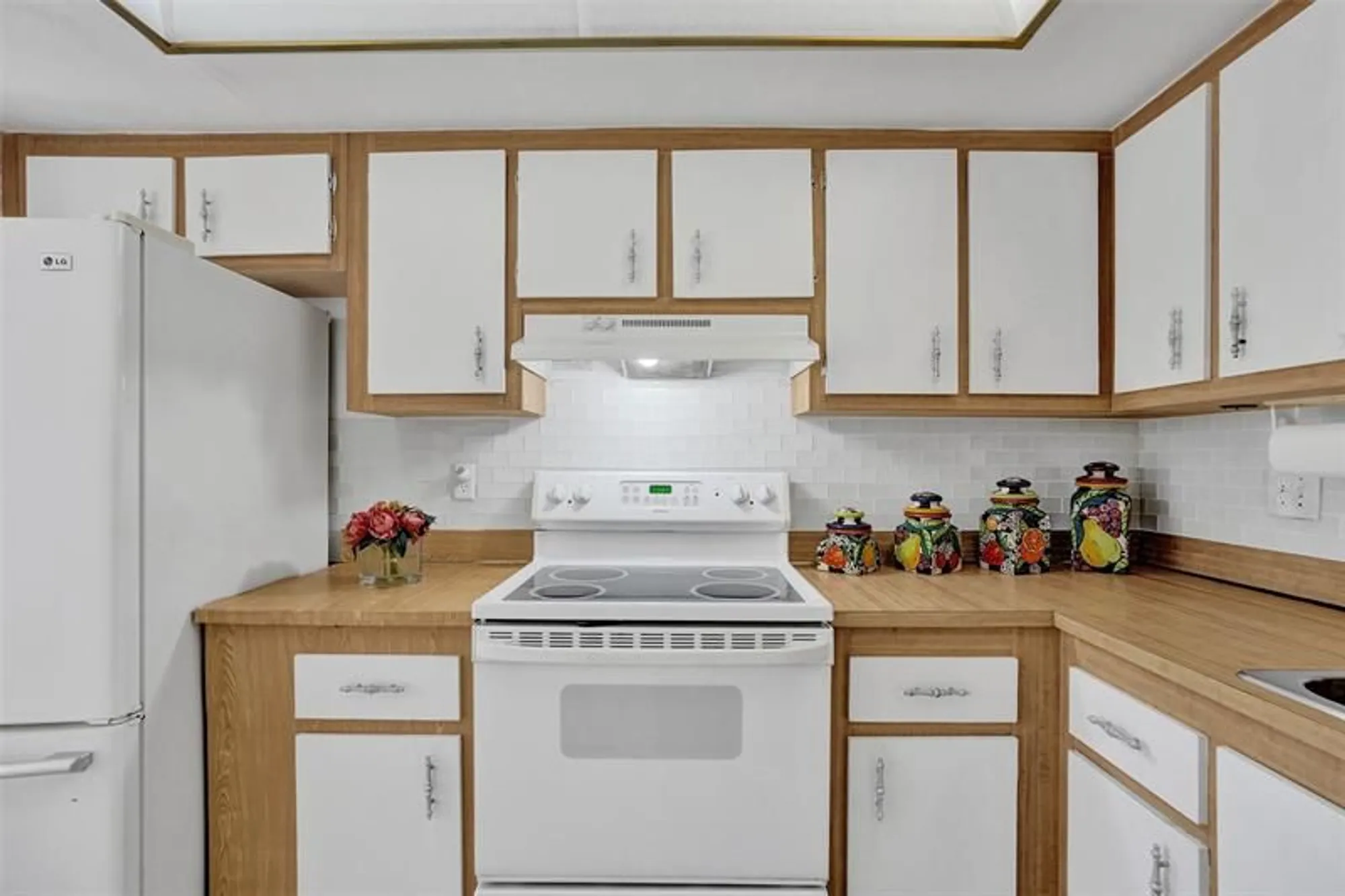 Property Slideshow image 6 of 85 | 2261 sw 15th pl, Deerfield Beach, FL, 33442