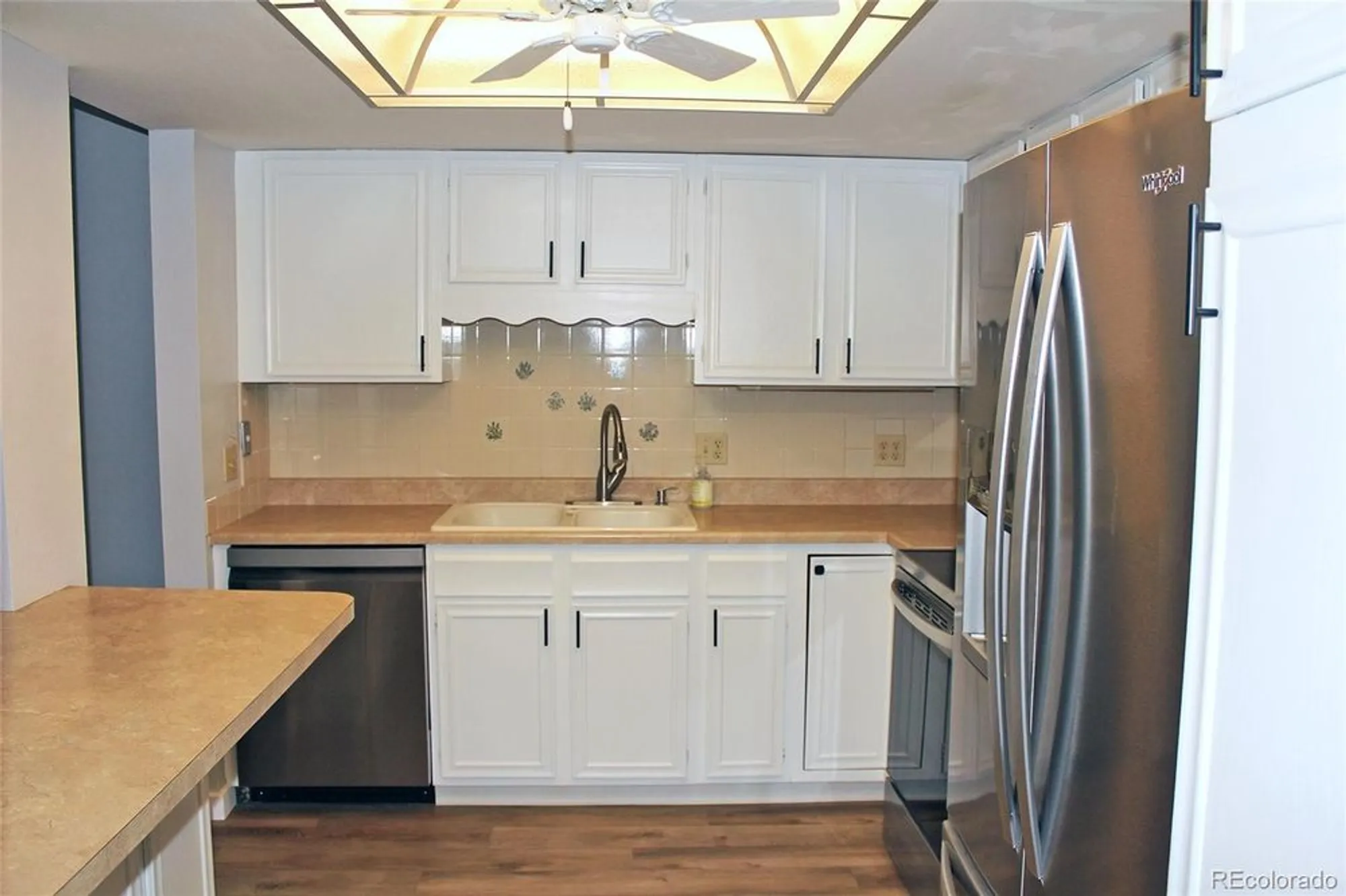 Property Slideshow image 8 of 33 | 14152 e linvale pl 311, Aurora, CO, 80014