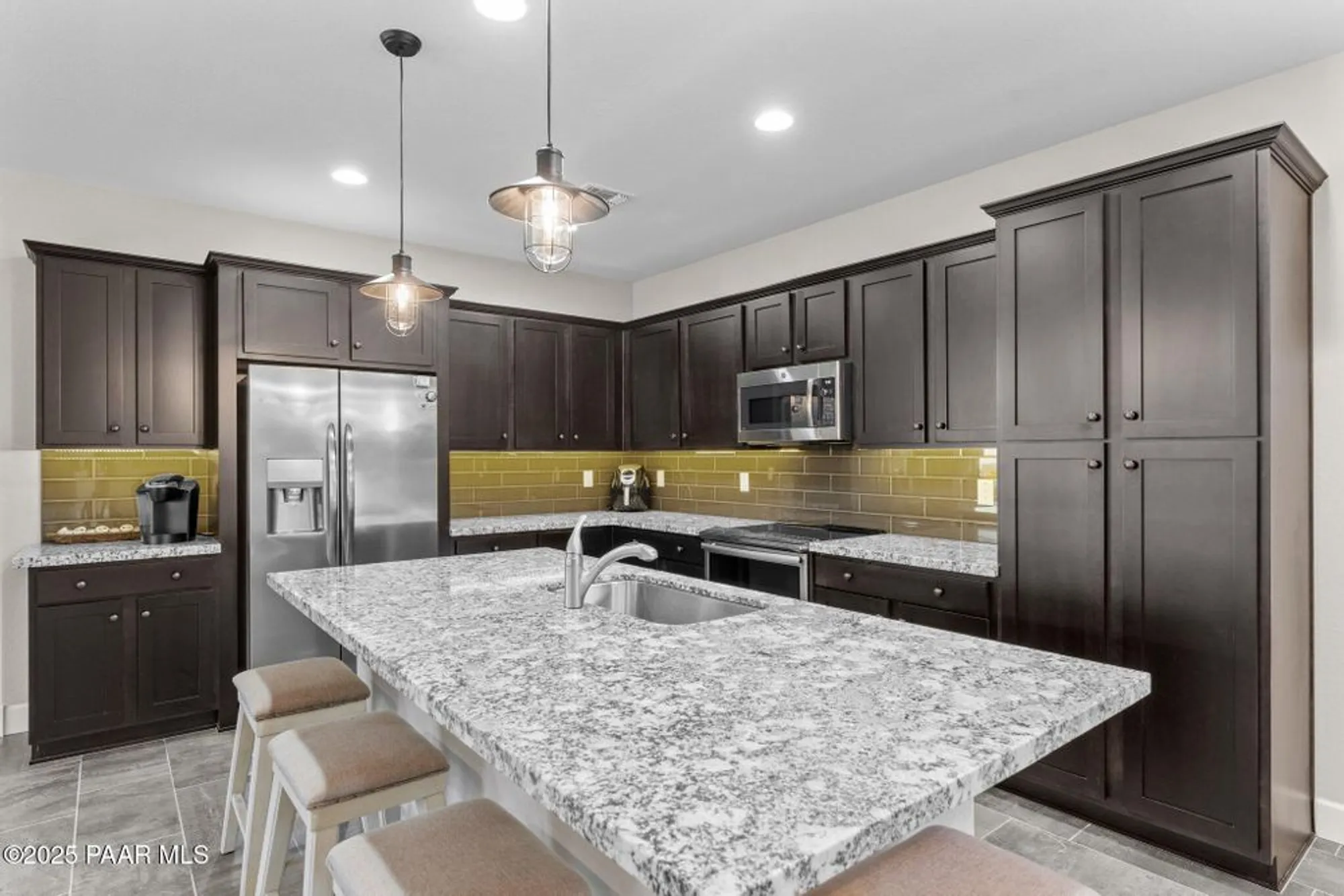 Property Slideshow image 10 of 29 | 4435 covered wagon trl, Wickenburg, AZ, 85390