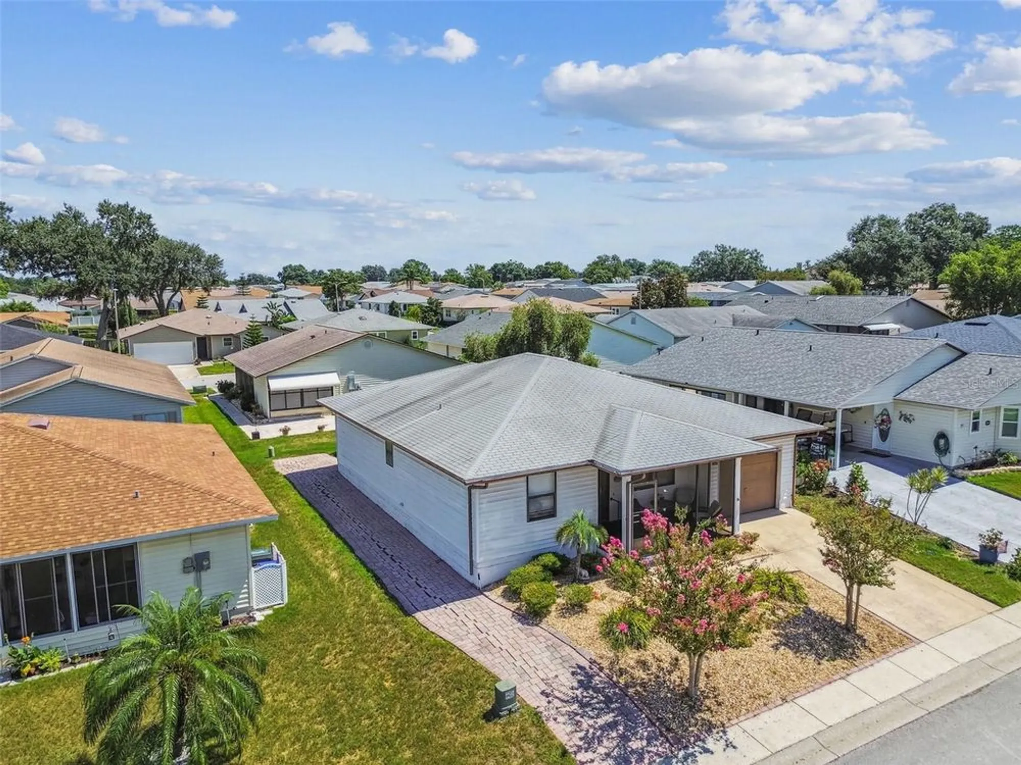 Property Slideshow image 14 of 55 | 2324 sea island cir, Lakeland, FL, 33810