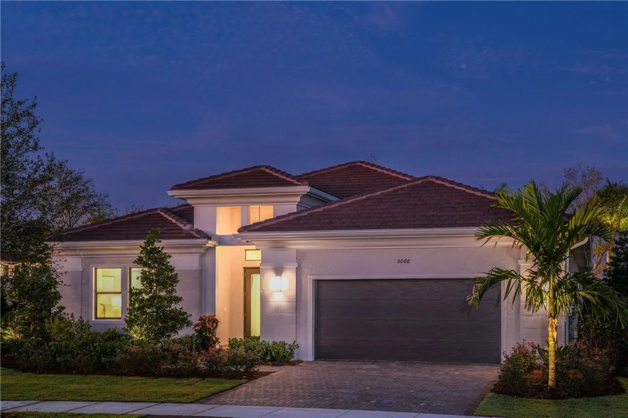 Property Slideshow image 2 of 78 | 18225 cresswind ter, Lakewood Ranch, FL, 34211