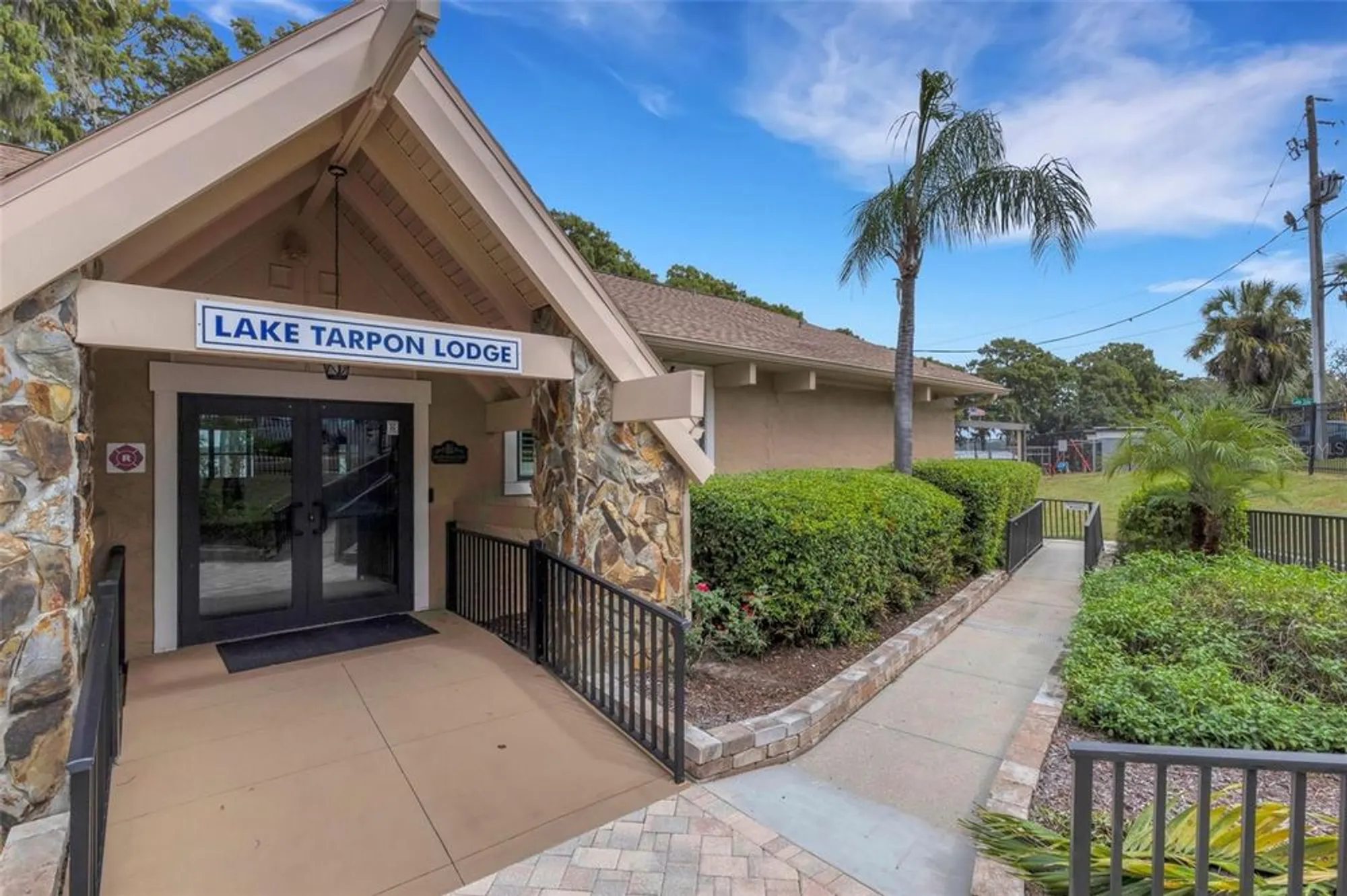 Property Slideshow image 77 of 90 | 3098 e dorchester dr, Palm Harbor, FL, 34684