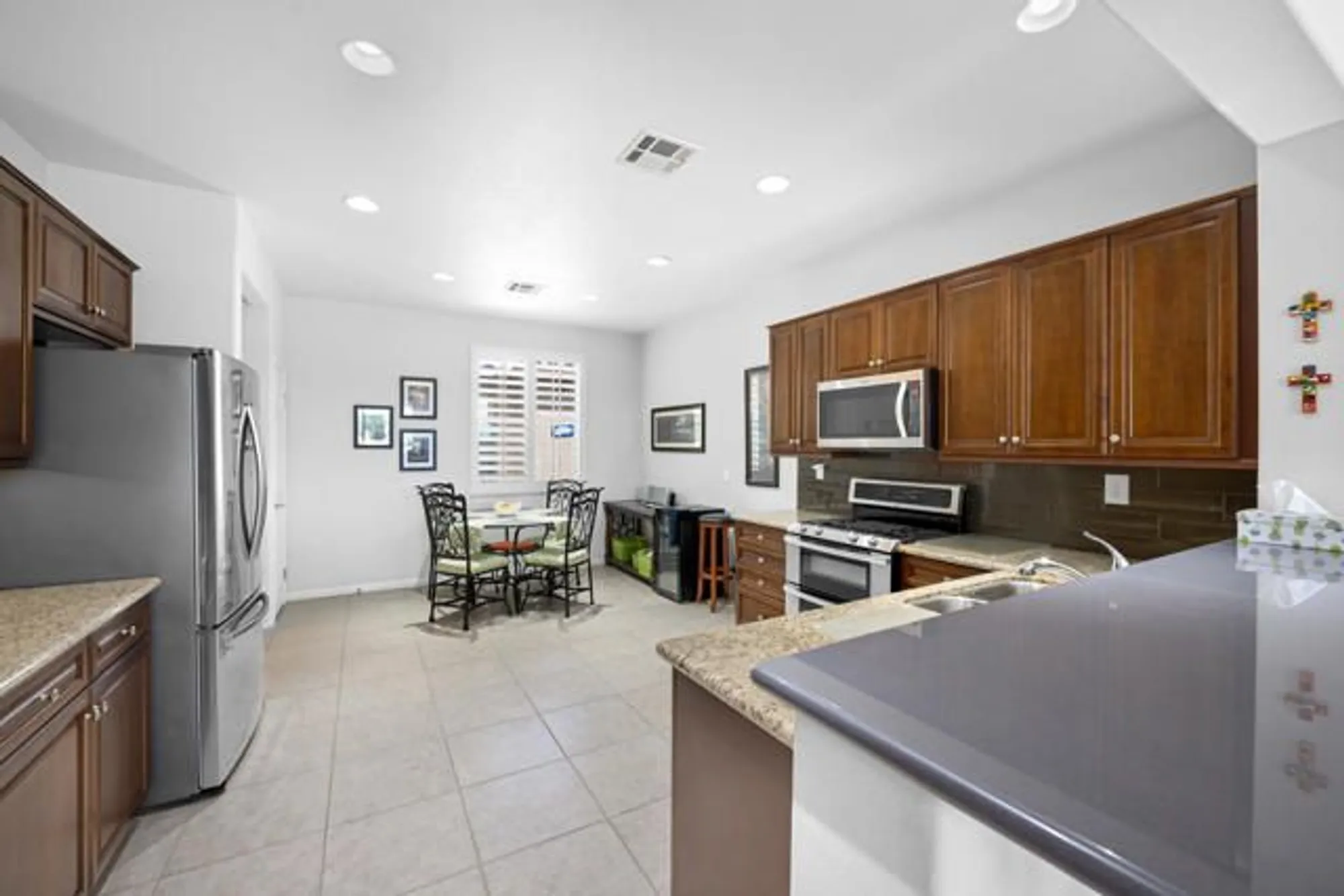 Property Slideshow image 16 of 60 | 39743 camino templado, Indio, CA, 92203