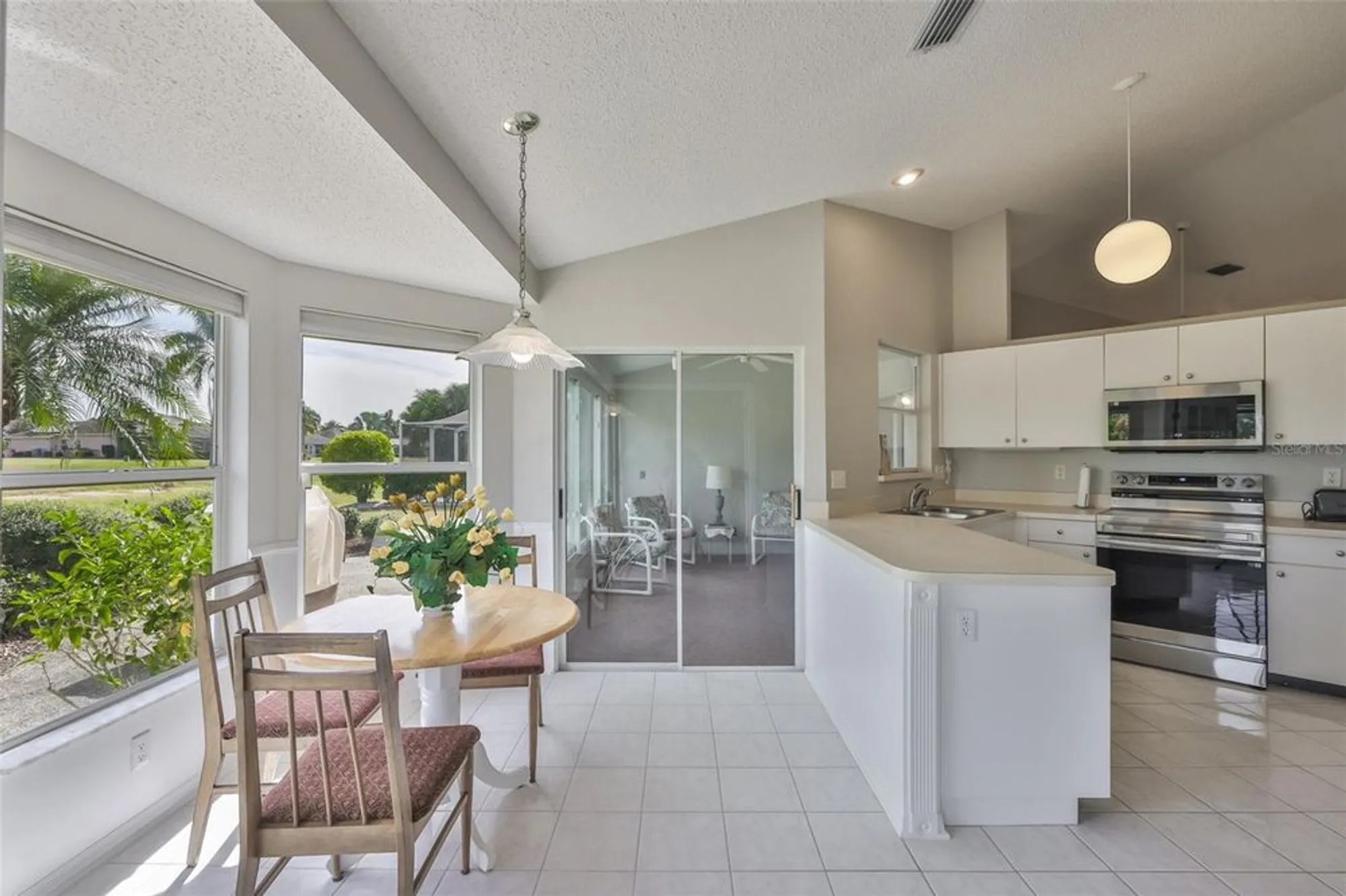 Property Slideshow image 15 of 44 | 731 winterbrooke way, Sun City Center, FL, 33573