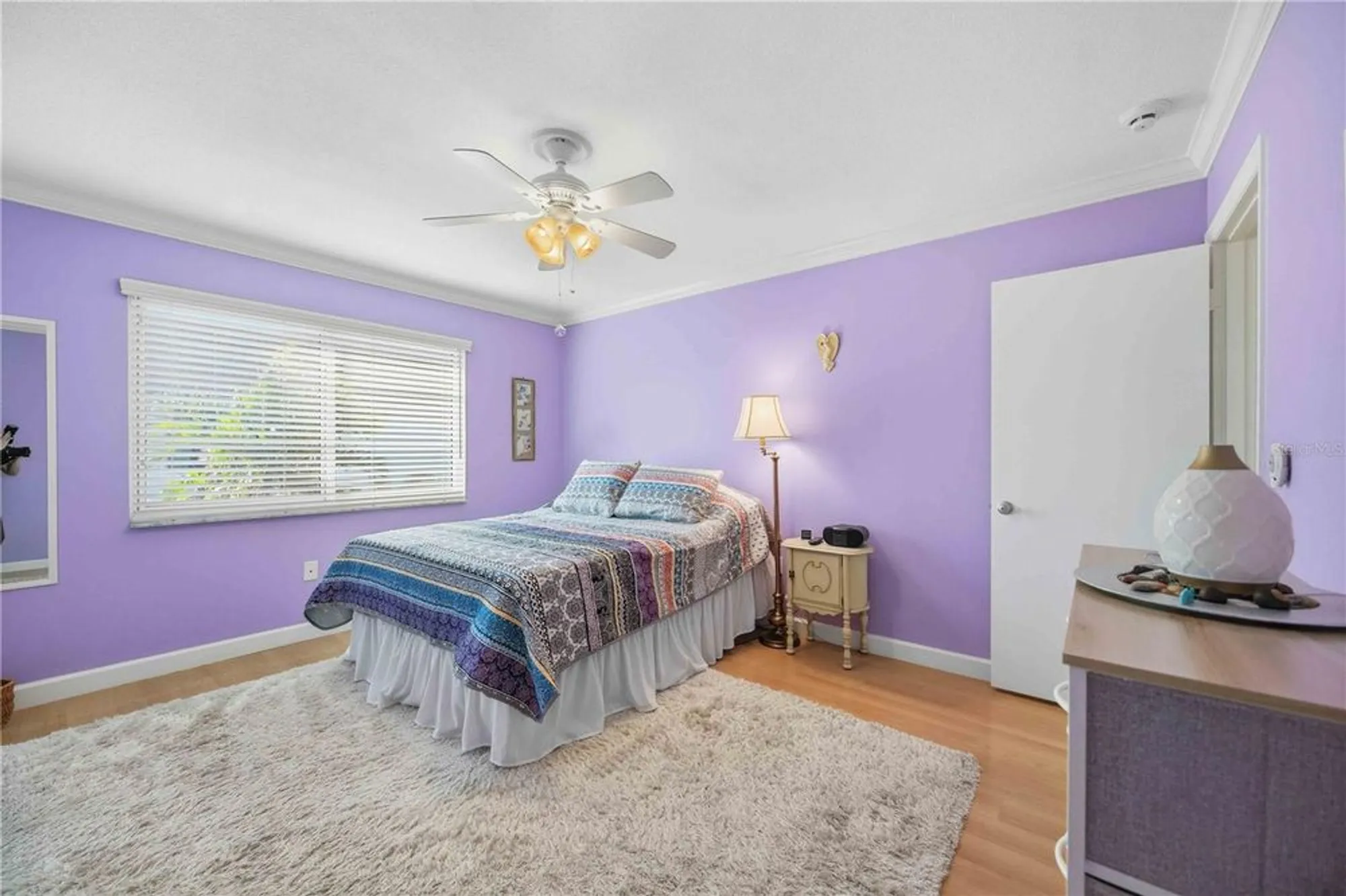 Property Slideshow image 8 of 20 | 5453 riverbluff cir # v68, Sarasota, FL, 34231