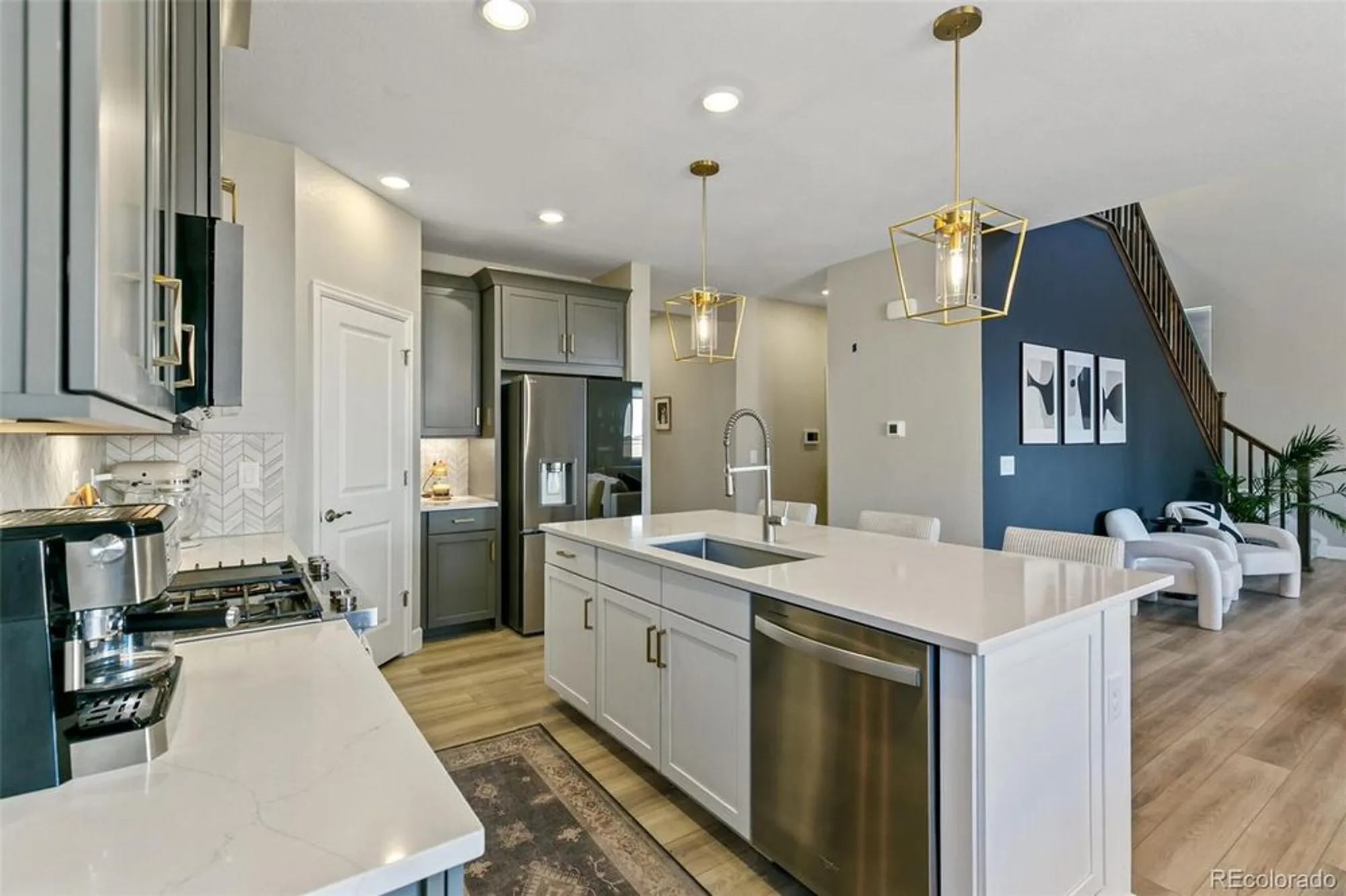 Property Slideshow image 14 of 40 | 3885 red valley cir, Castle Rock, CO, 80104