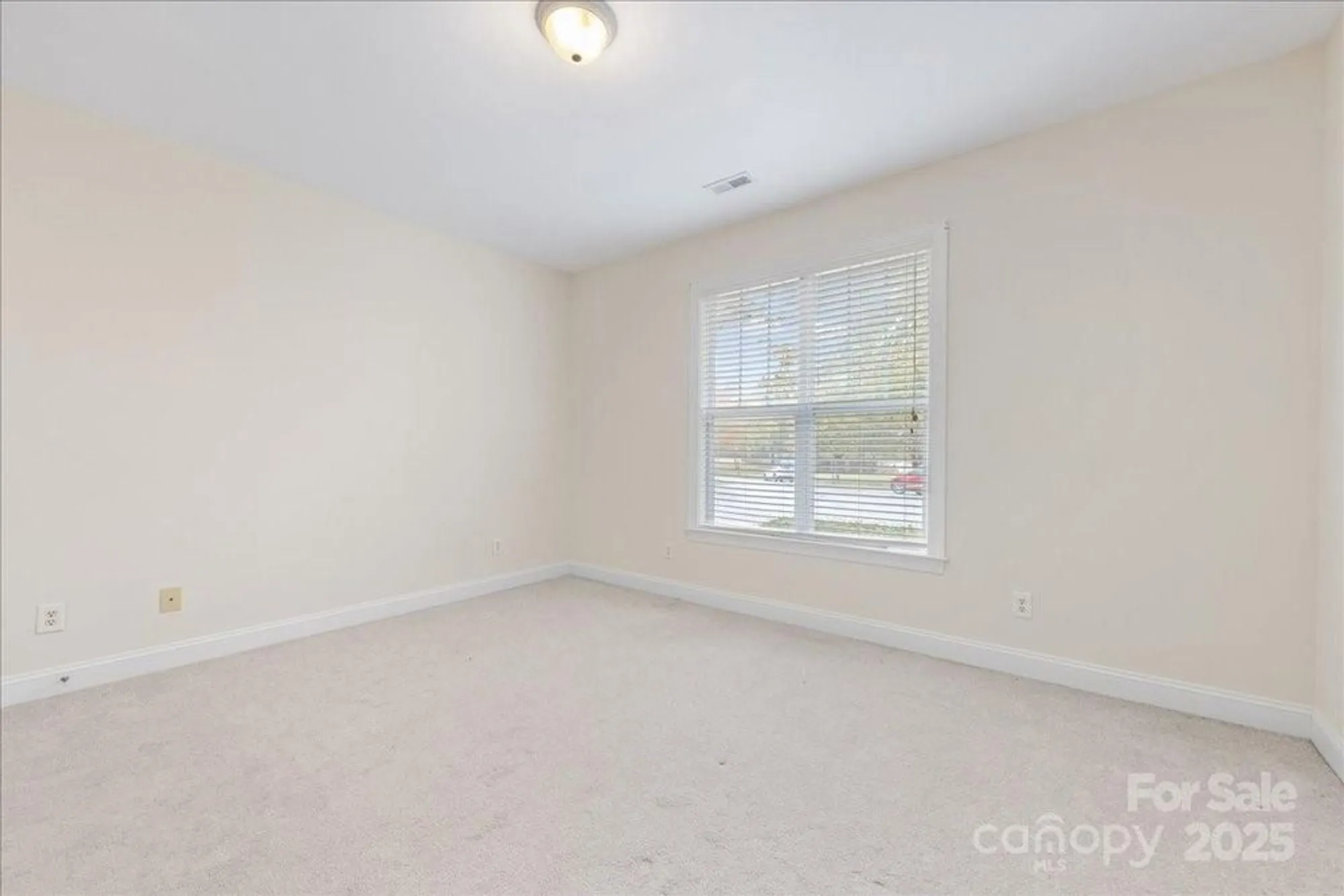 Property Slideshow image 41 of 48 | 1924 mezzo ct, Matthews, NC, 28105