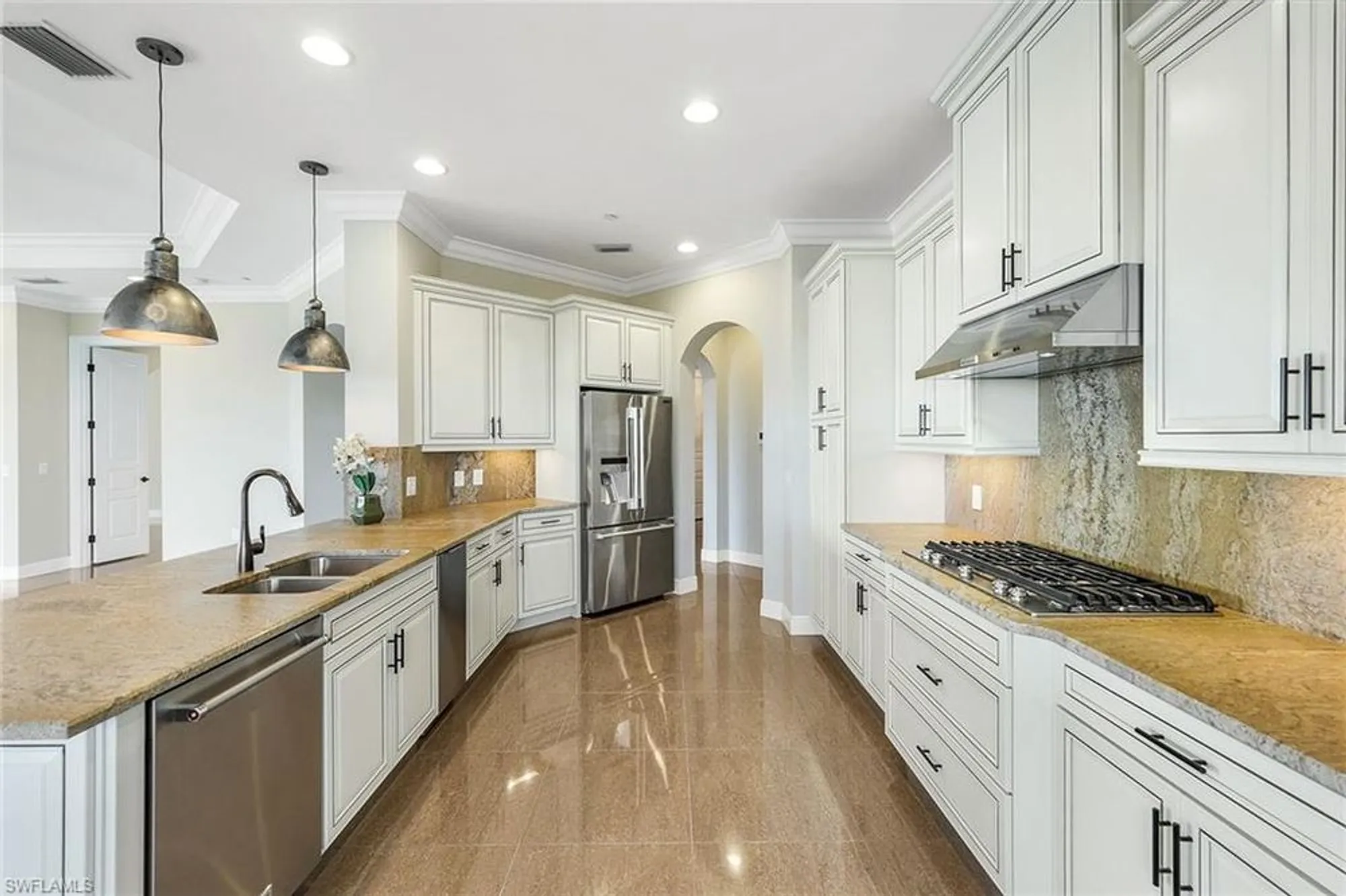 Property Slideshow image 12 of 49 | 4780 via del corso ln 402, Bonita Springs, FL, 34134