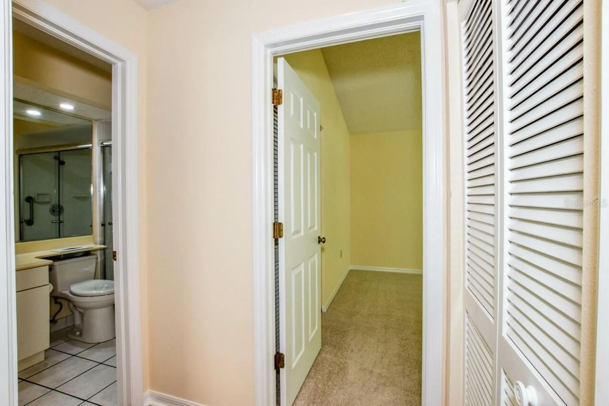 Property Slideshow image 25 of 65 | 702 brightside crescent dr 2, Venice, FL, 34293