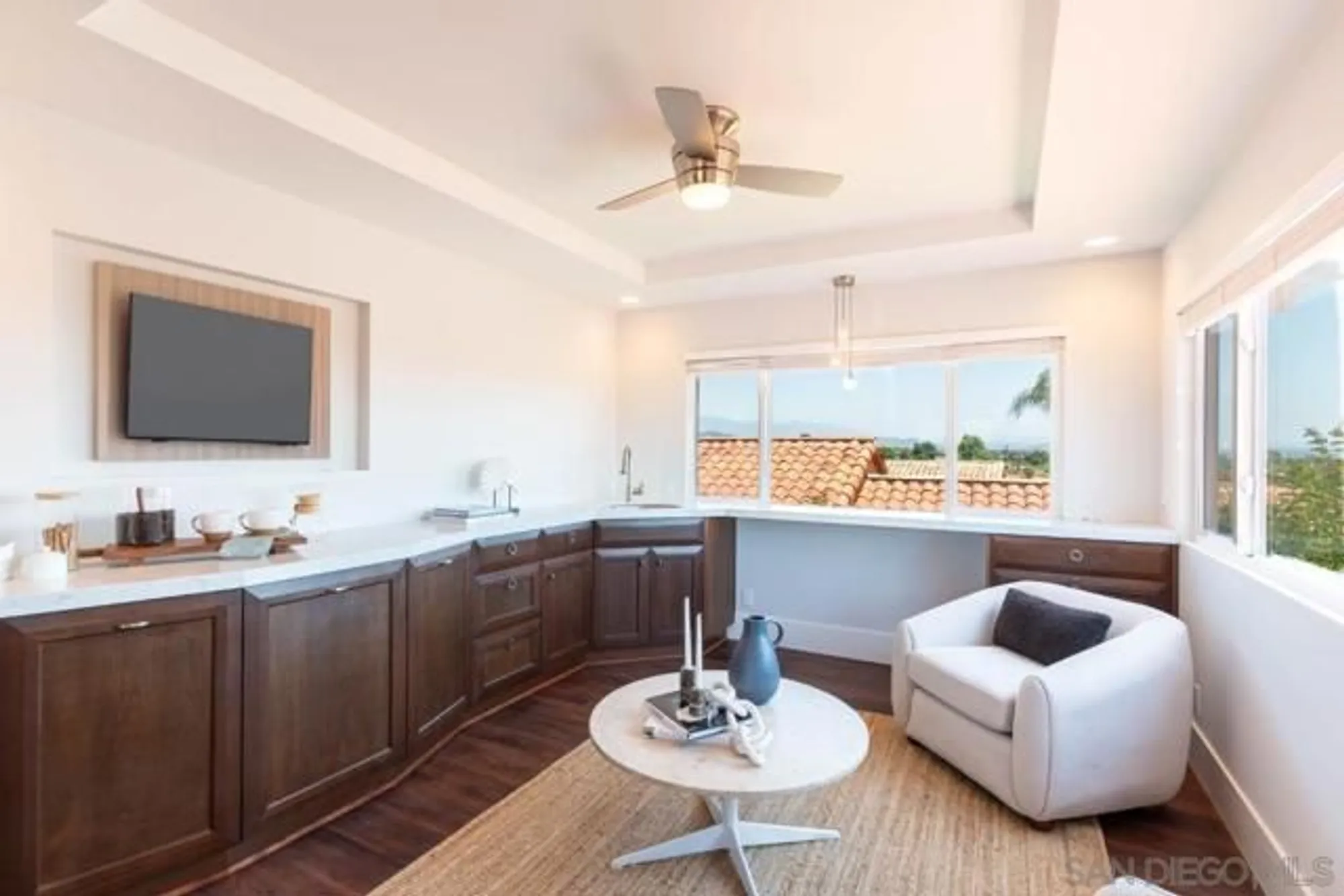 Property Slideshow image 34 of 70 | 907 ridge heights dr, Fallbrook, CA, 92028