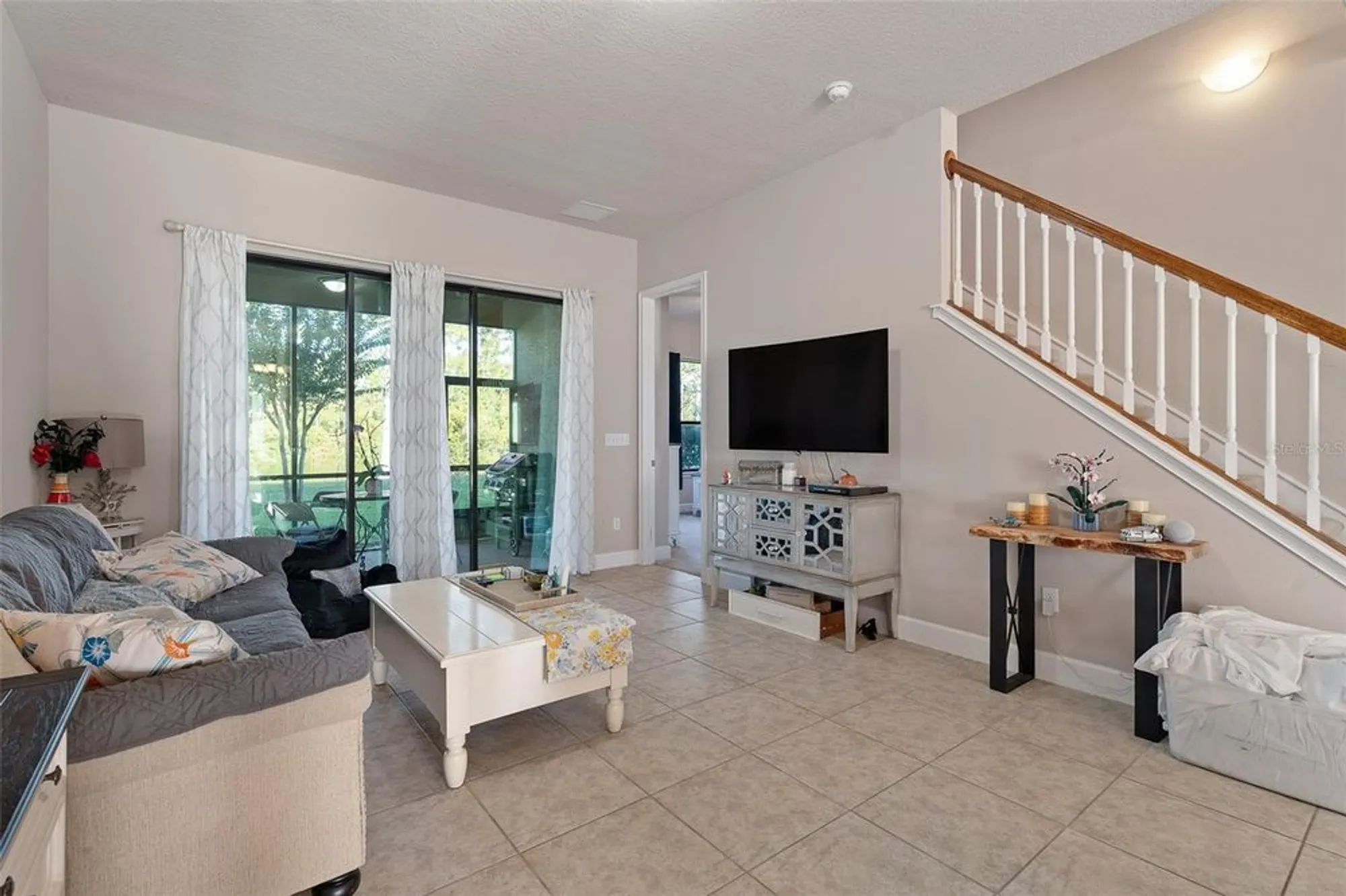 Property Slideshow image 16 of 51 | 1047 kilkenny ln, Ormond Beach, FL, 32174