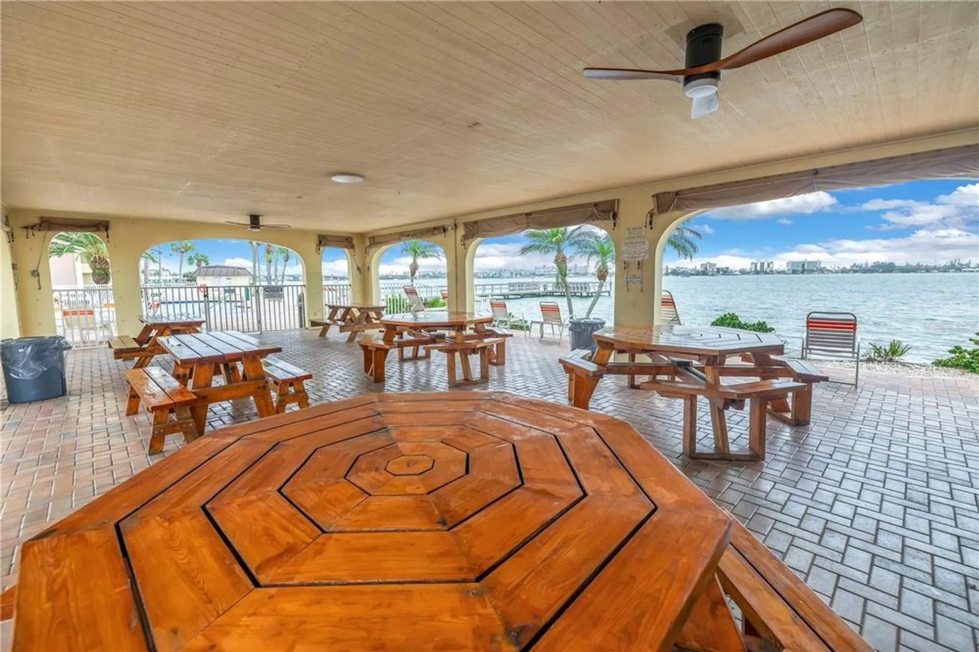 Property Slideshow image 67 of 73 | 4525 cove cir apt 102, Saint Petersburg, FL, 33708