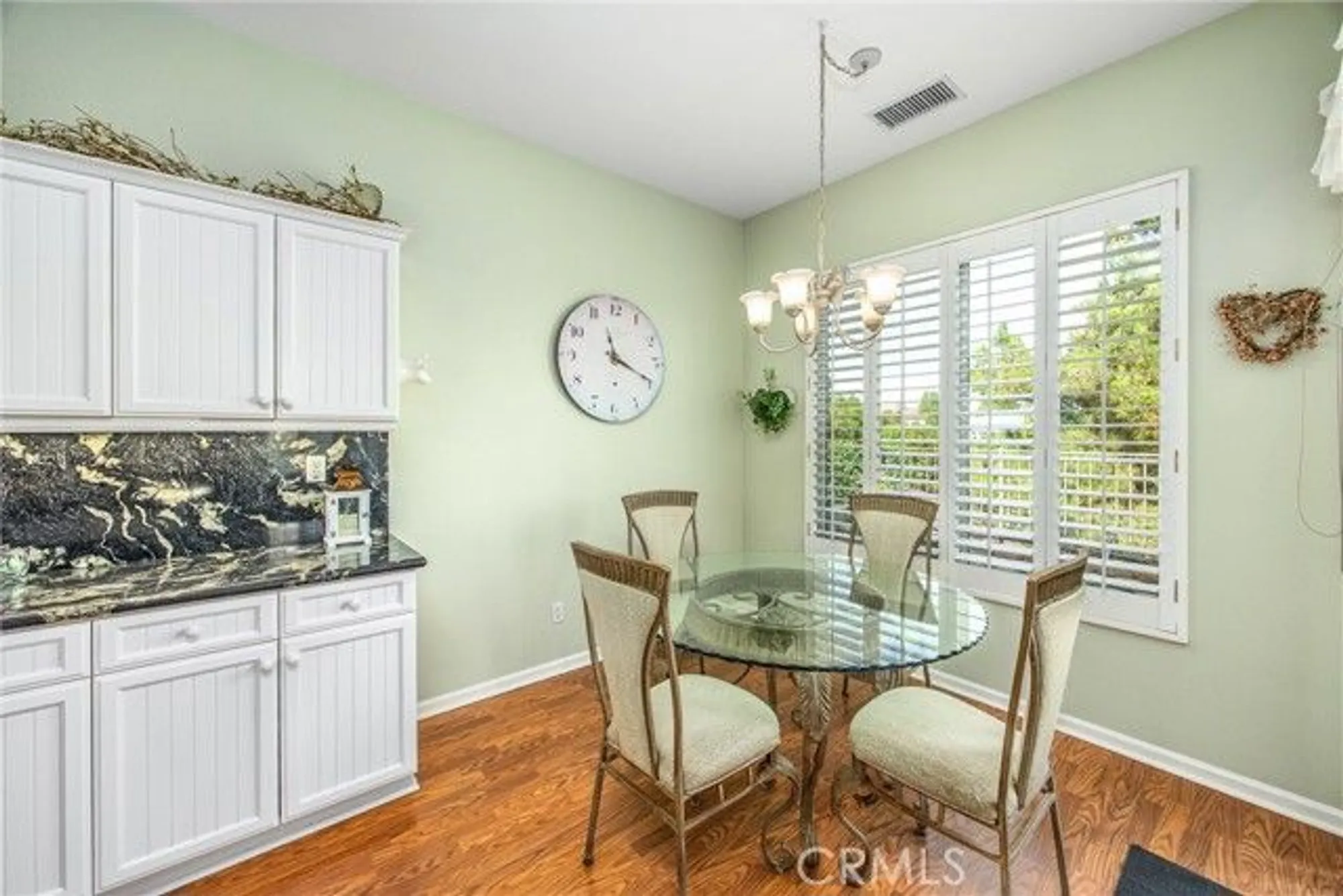 Property Slideshow image 27 of 46 | 9196 pioneer ln, Corona, CA, 92883