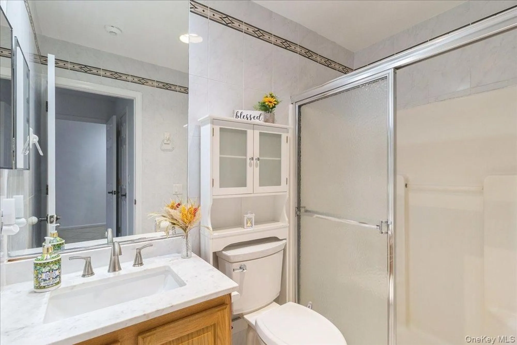 Property Slideshow image 14 of 22 | 163 theodore dr, Coram, NY, 11727