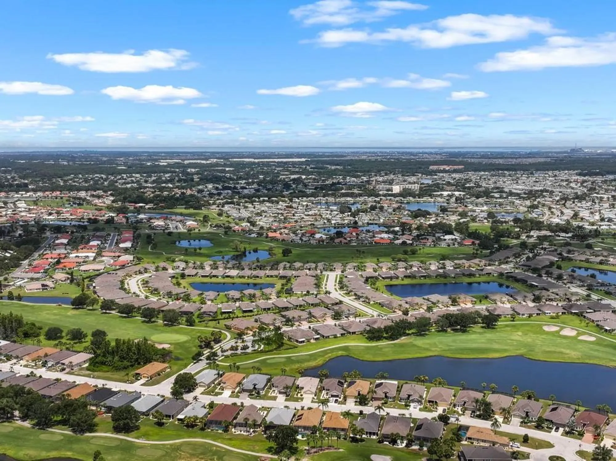 Property Slideshow image 40 of 60 | 809 chipper dr, Sun City Center, FL, 33573