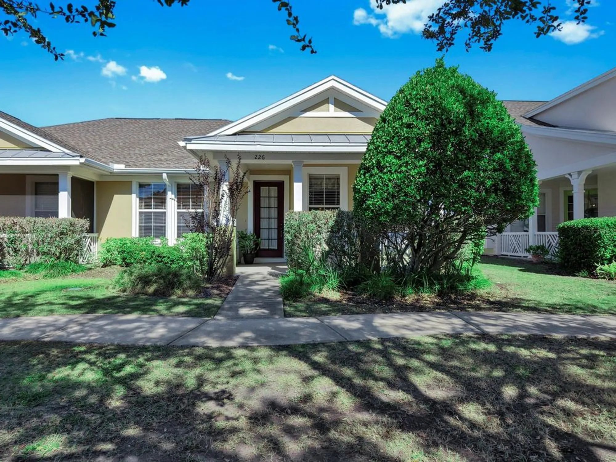Property Slideshow image 1 of 53 | 226 summerside ct, Apollo Beach, FL, 33572