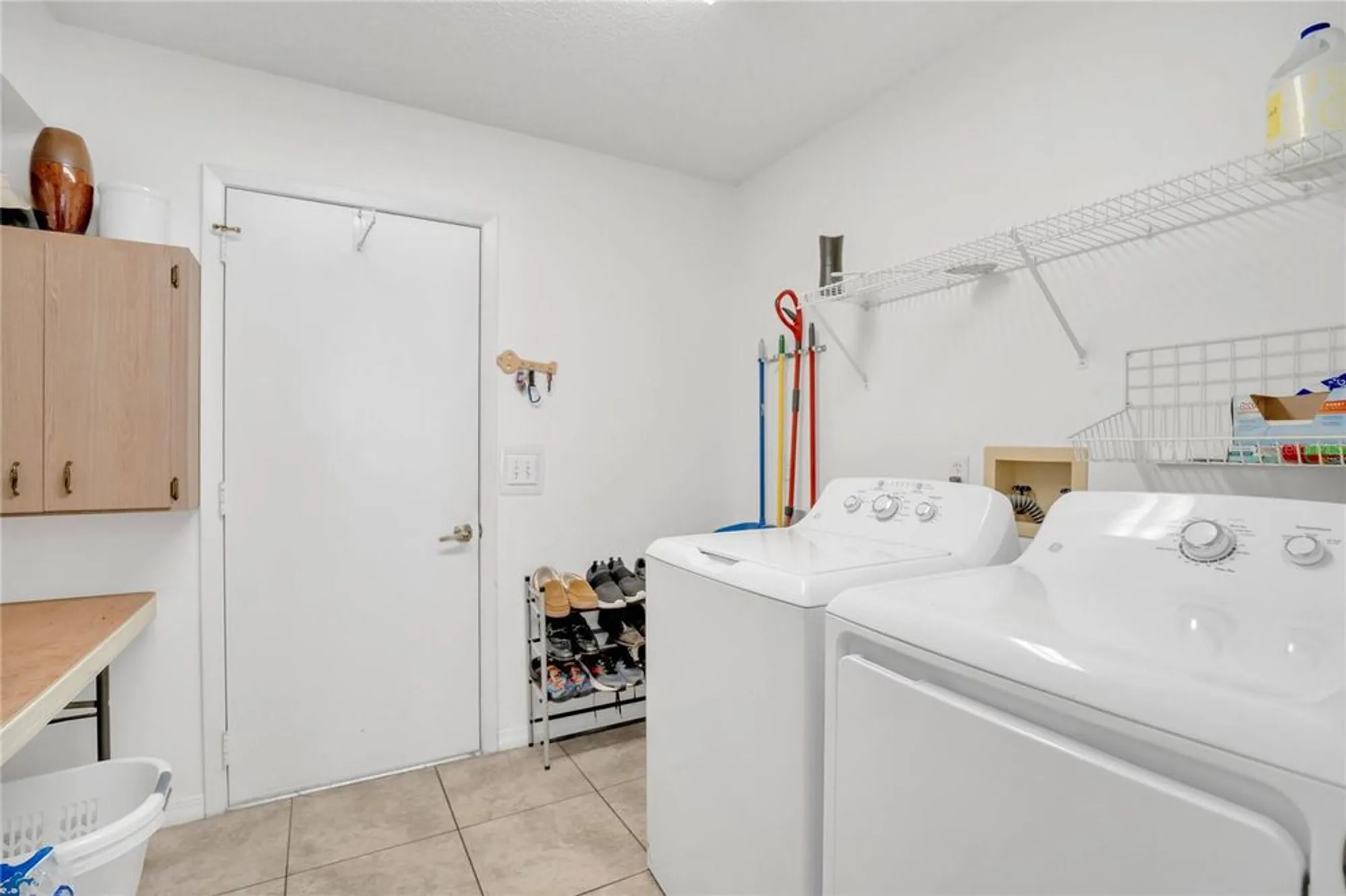 Property Slideshow image 22 of 45 | 131 willow brook dr, Leesburg, FL, 34748