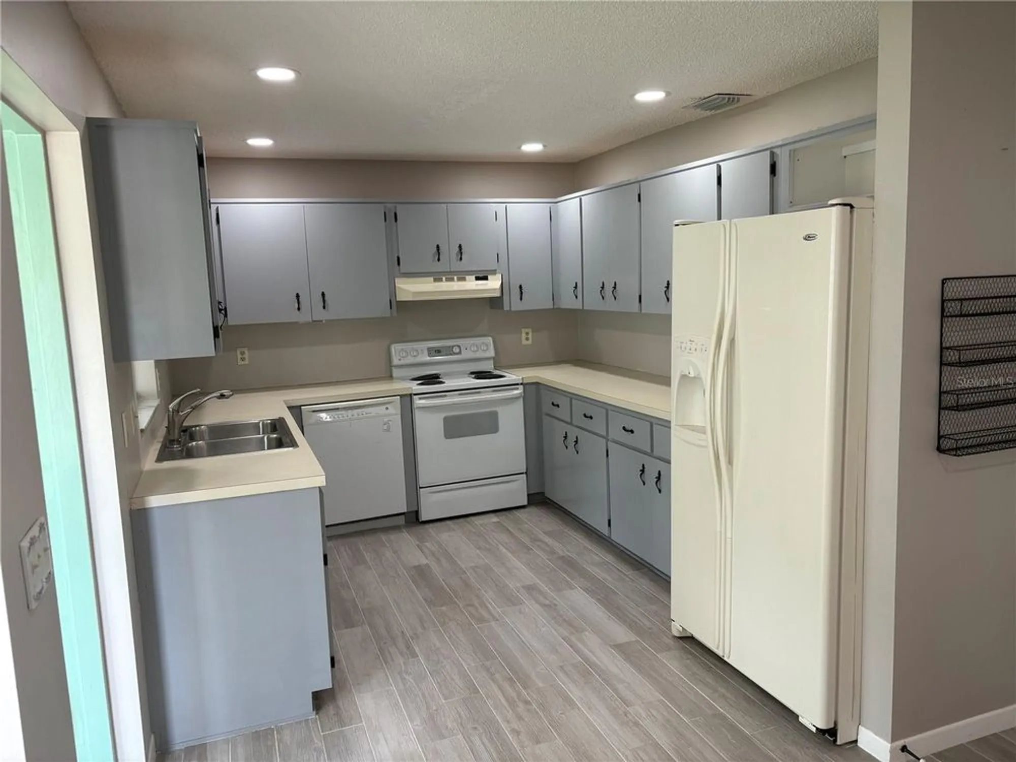 Property Slideshow image 6 of 15 | 9801 sw 88th ter b, Ocala, FL, 34481