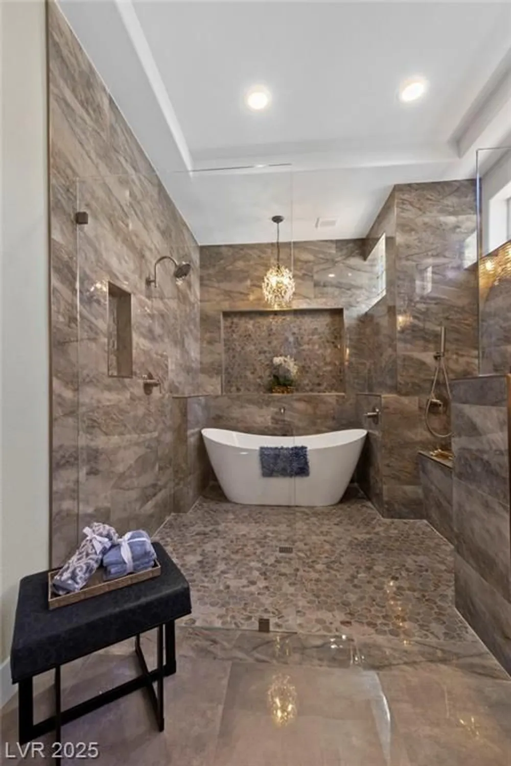 Property Slideshow image 28 of 56 | 2548 faiss dr, Las Vegas, NV, 89134