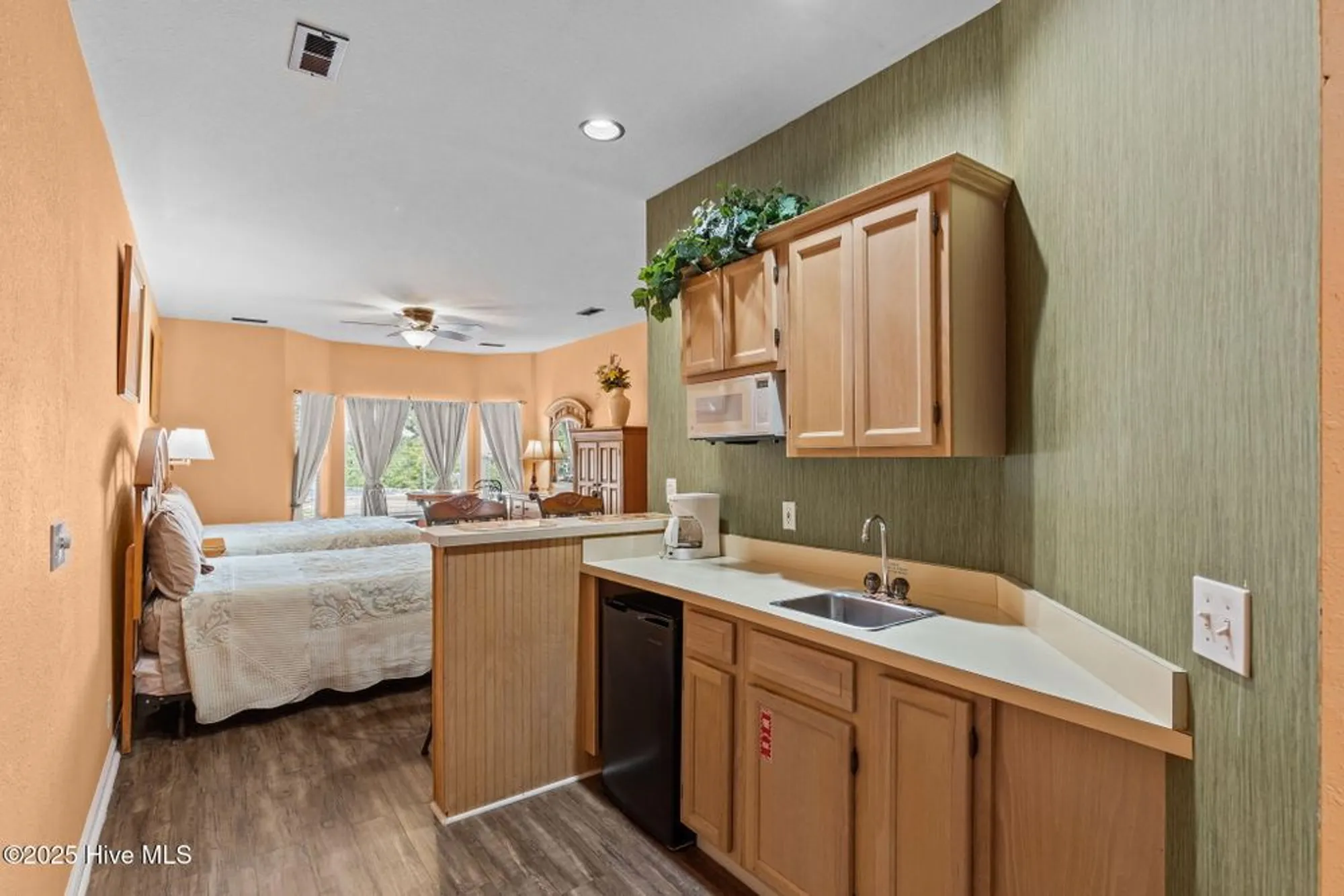 Property Slideshow image 34 of 60 | 213 kings trl 1004, Sunset Beach, NC, 28468