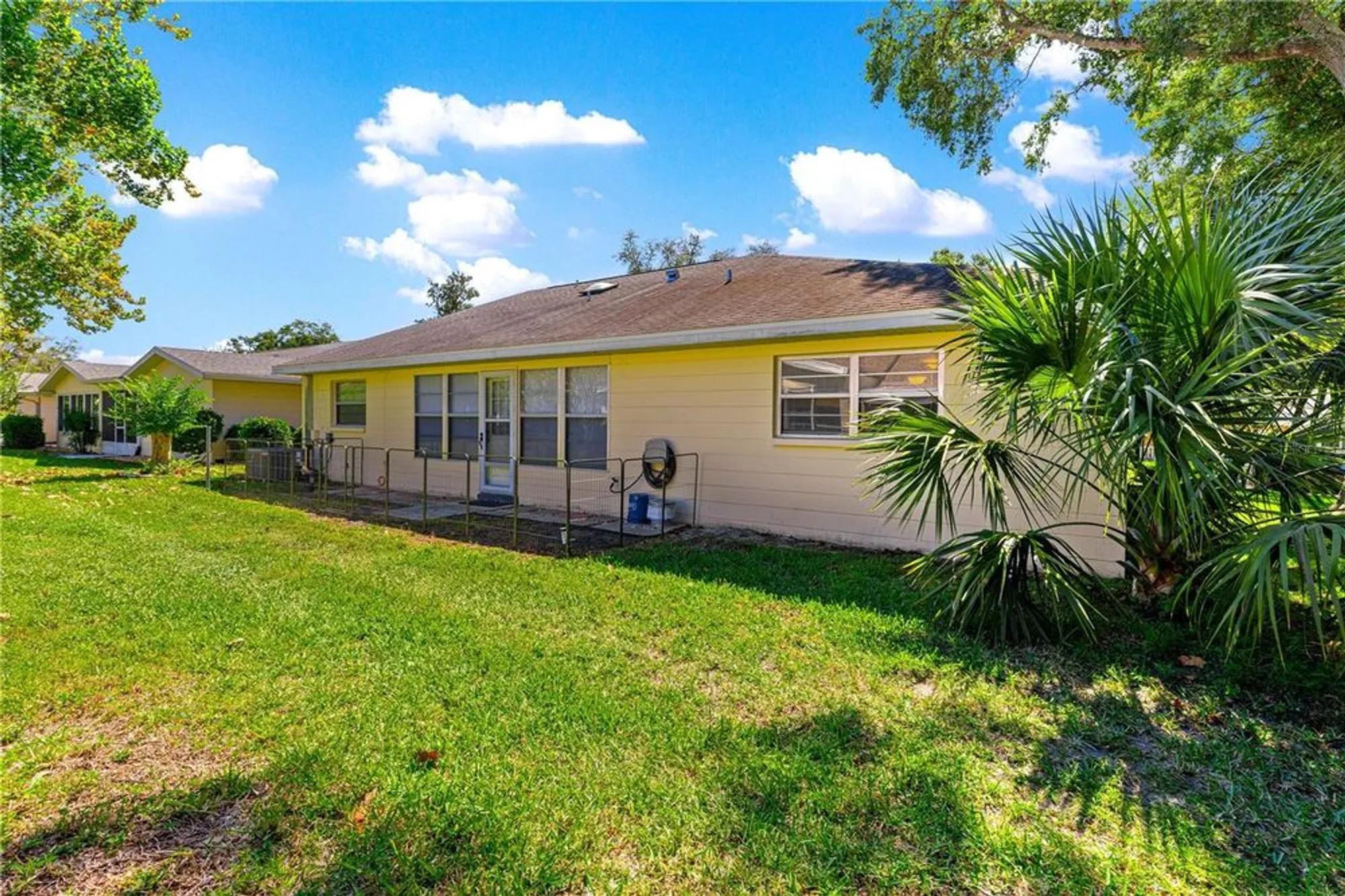 Property Slideshow image 9 of 34 | 8707 sw 95th ln a, Ocala, FL, 34481