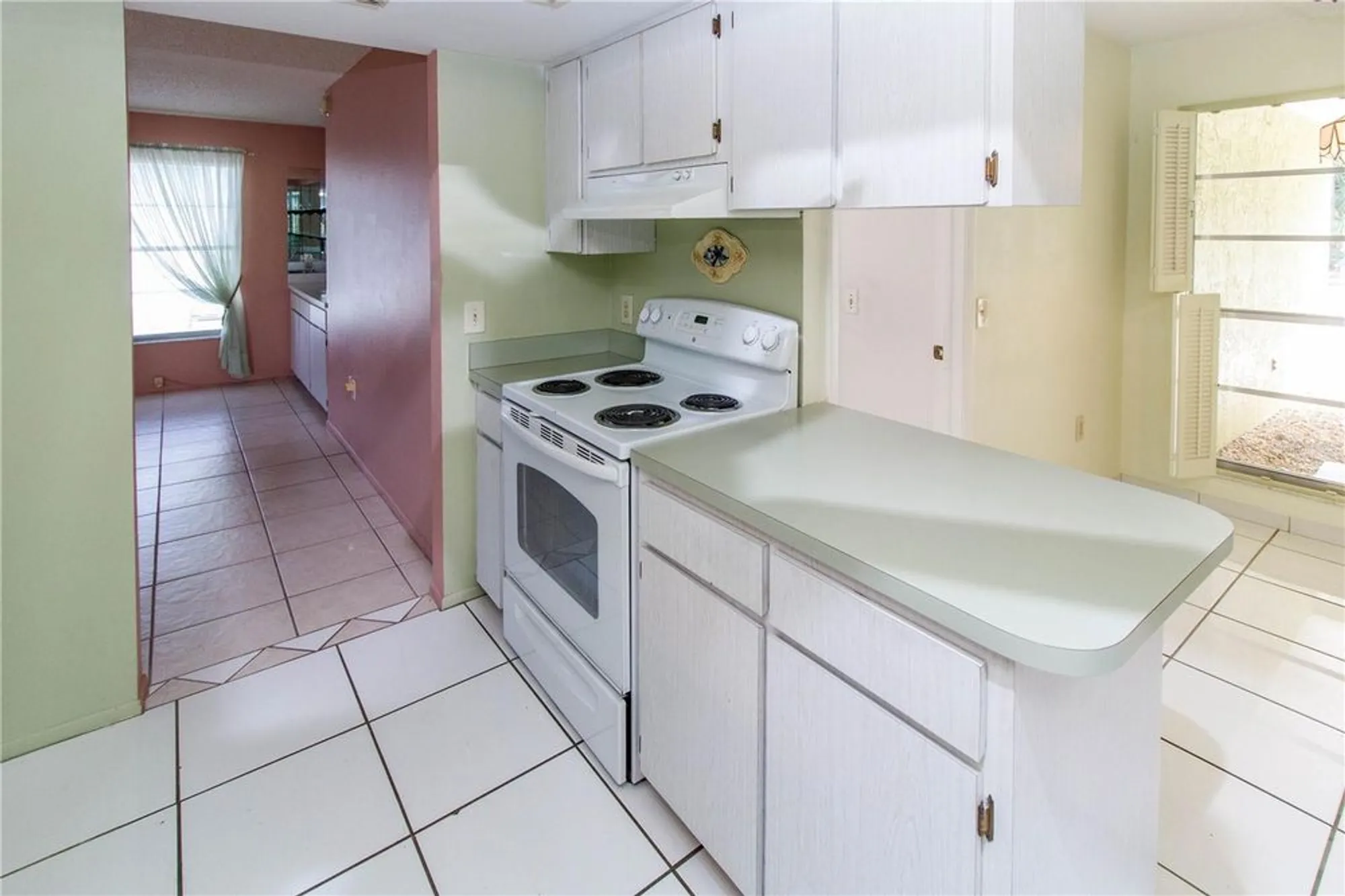 Property Slideshow image 16 of 29 | 8620 gold pine dr, Port Richey, FL, 34668