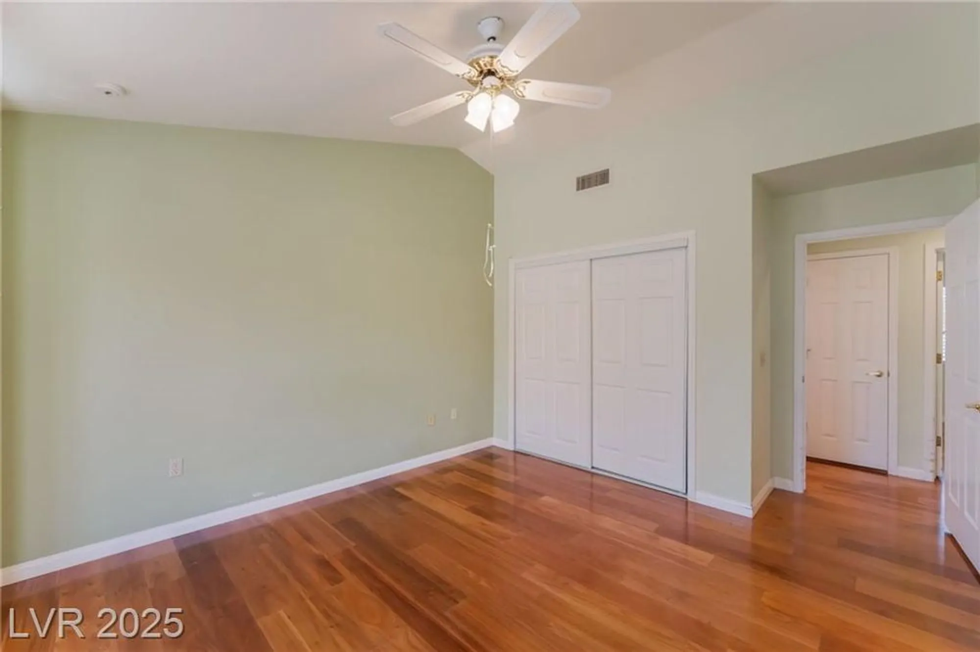 Property Slideshow image 13 of 31 | 2601 desert sands dr, Las Vegas, NV, 89134