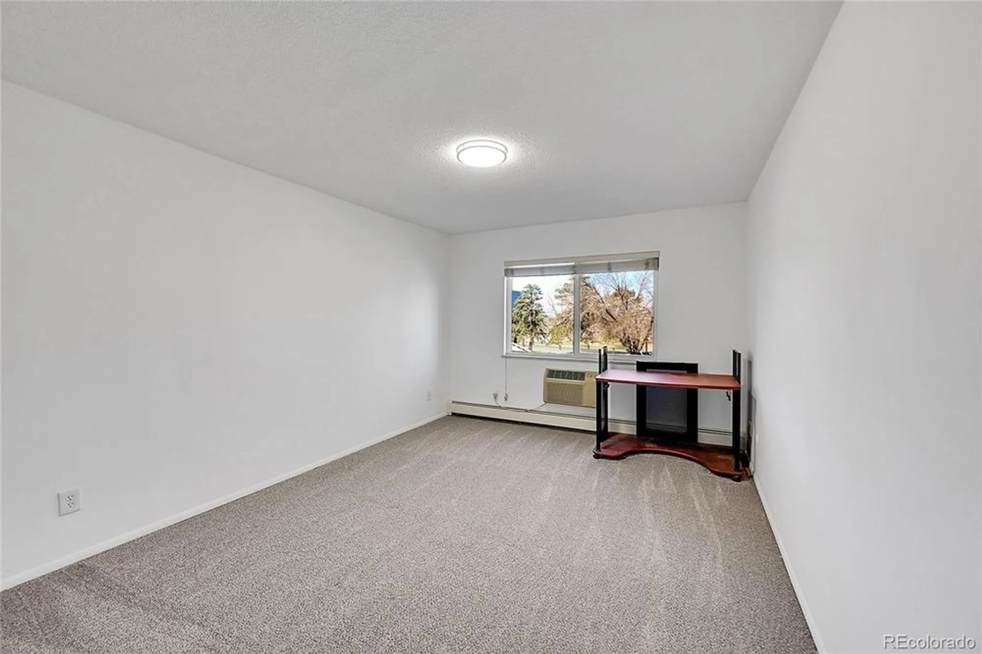 Property Slideshow image 5 of 20 | 3022 s wheeling way apt 205, Aurora, CO, 80014
