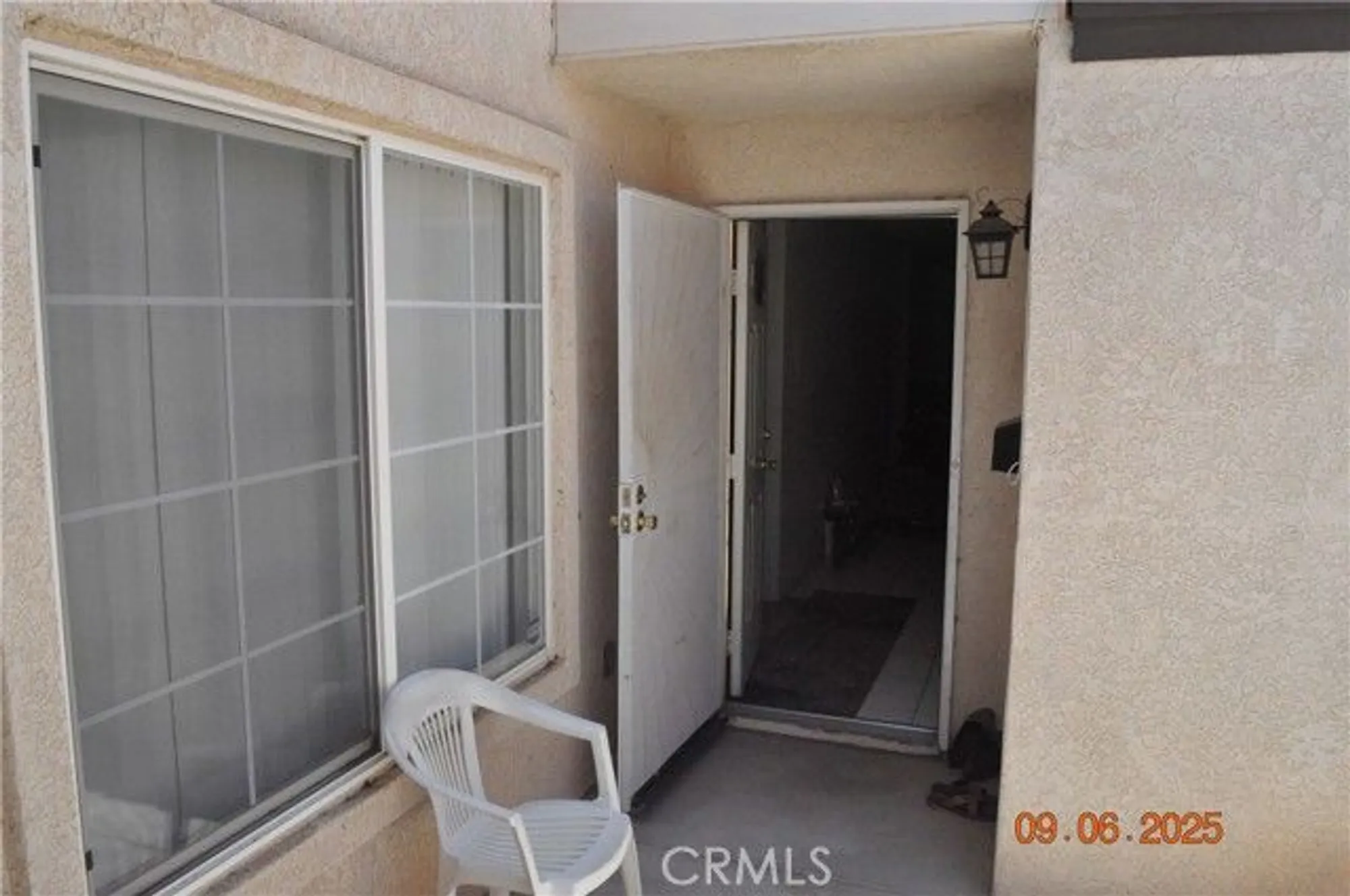 Property Slideshow image 4 of 20 | 11584 oak st, Apple Valley, CA, 92308
