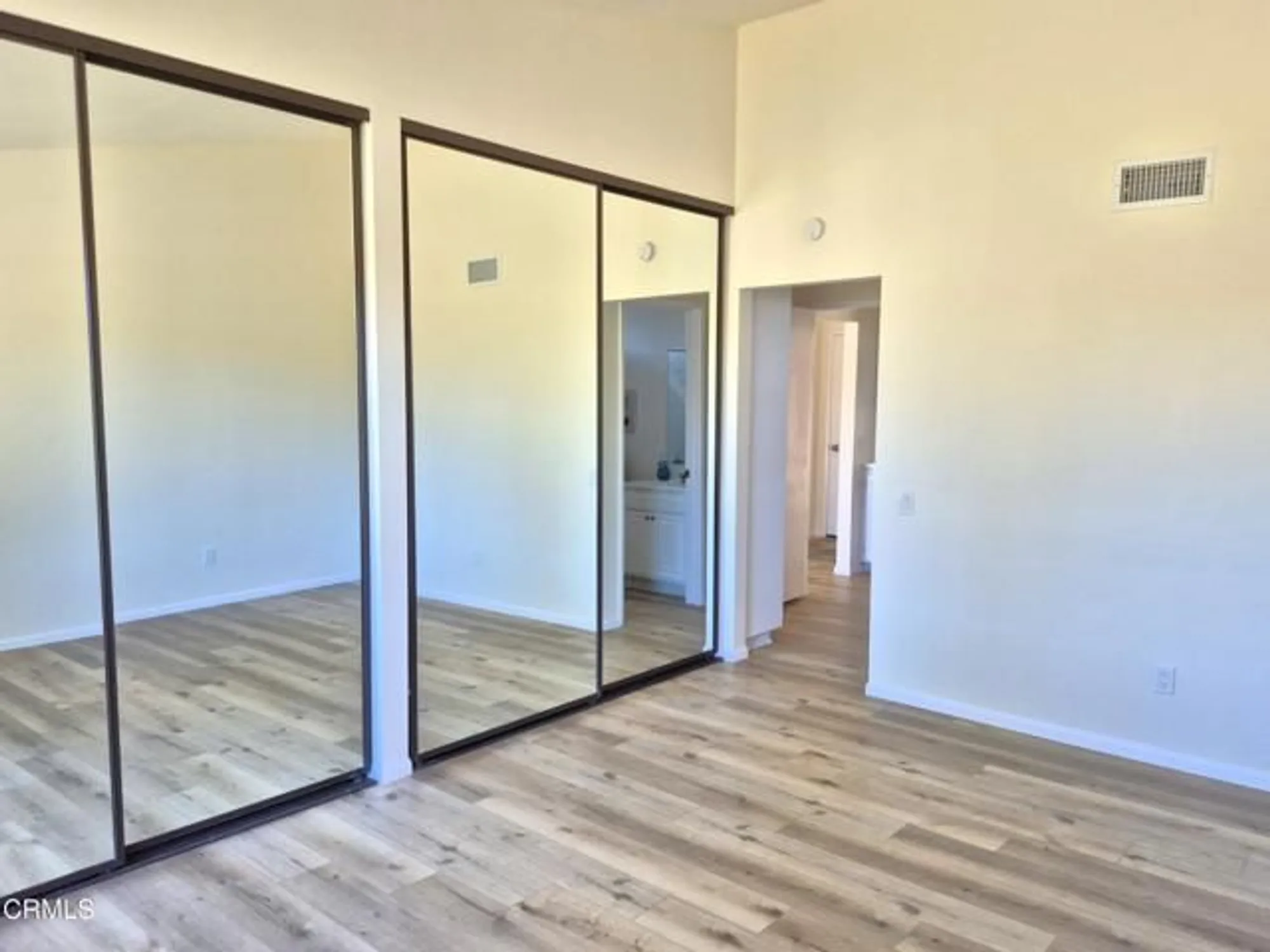 Property Slideshow image 14 of 53 | 17101 village 17, Camarillo, CA, 93012