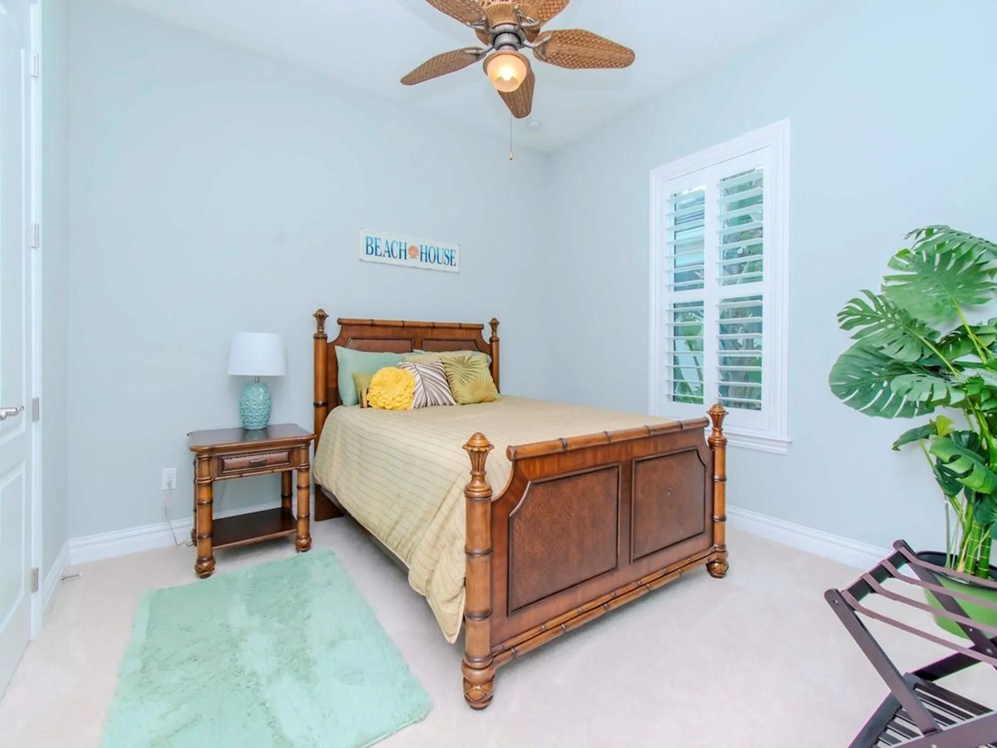 Property Slideshow image 28 of 52 | 717 manns harbor dr, Apollo Beach, FL, 33572